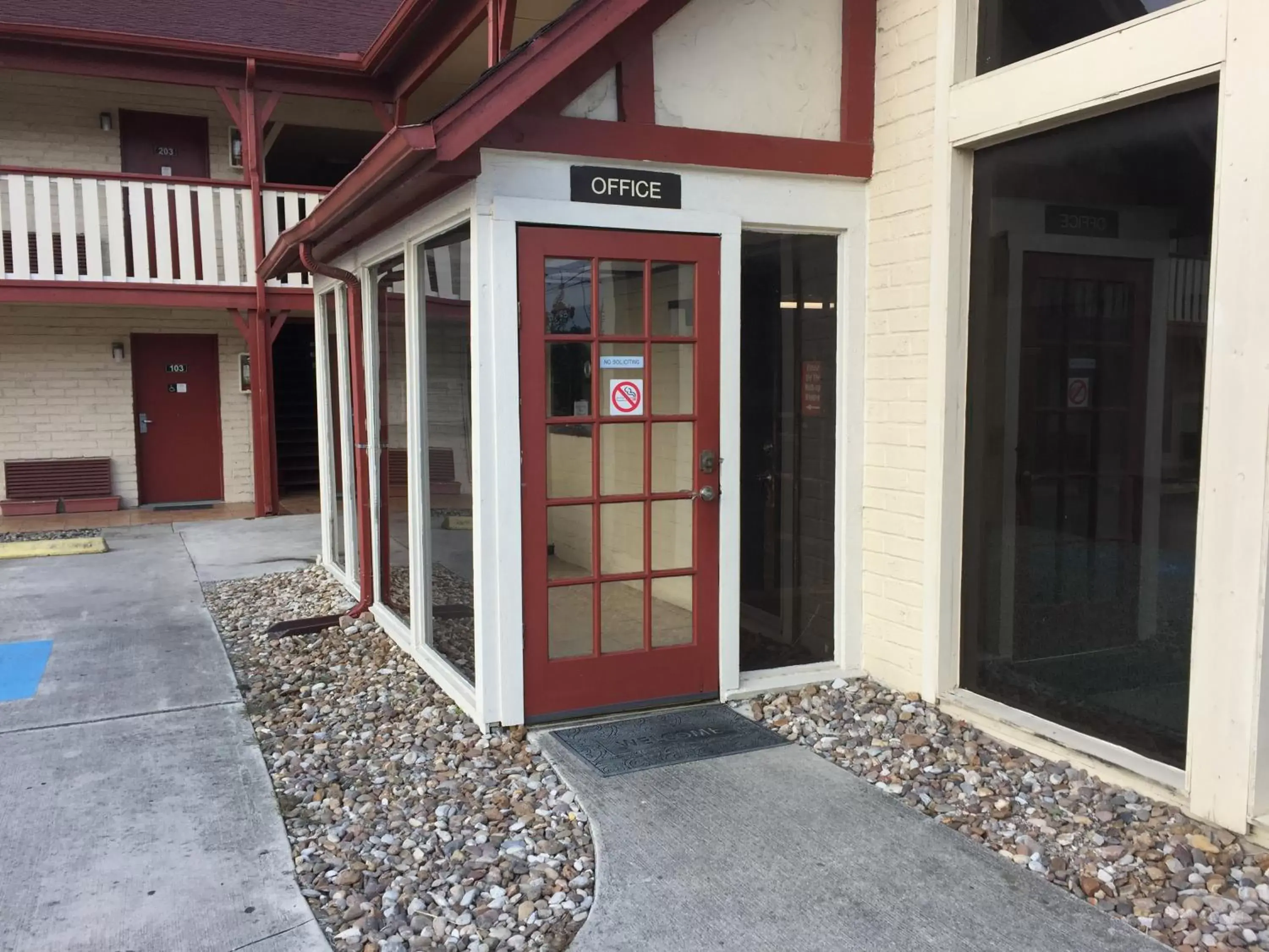 Property building, Facade/Entrance in Rittiman Inn and Suites