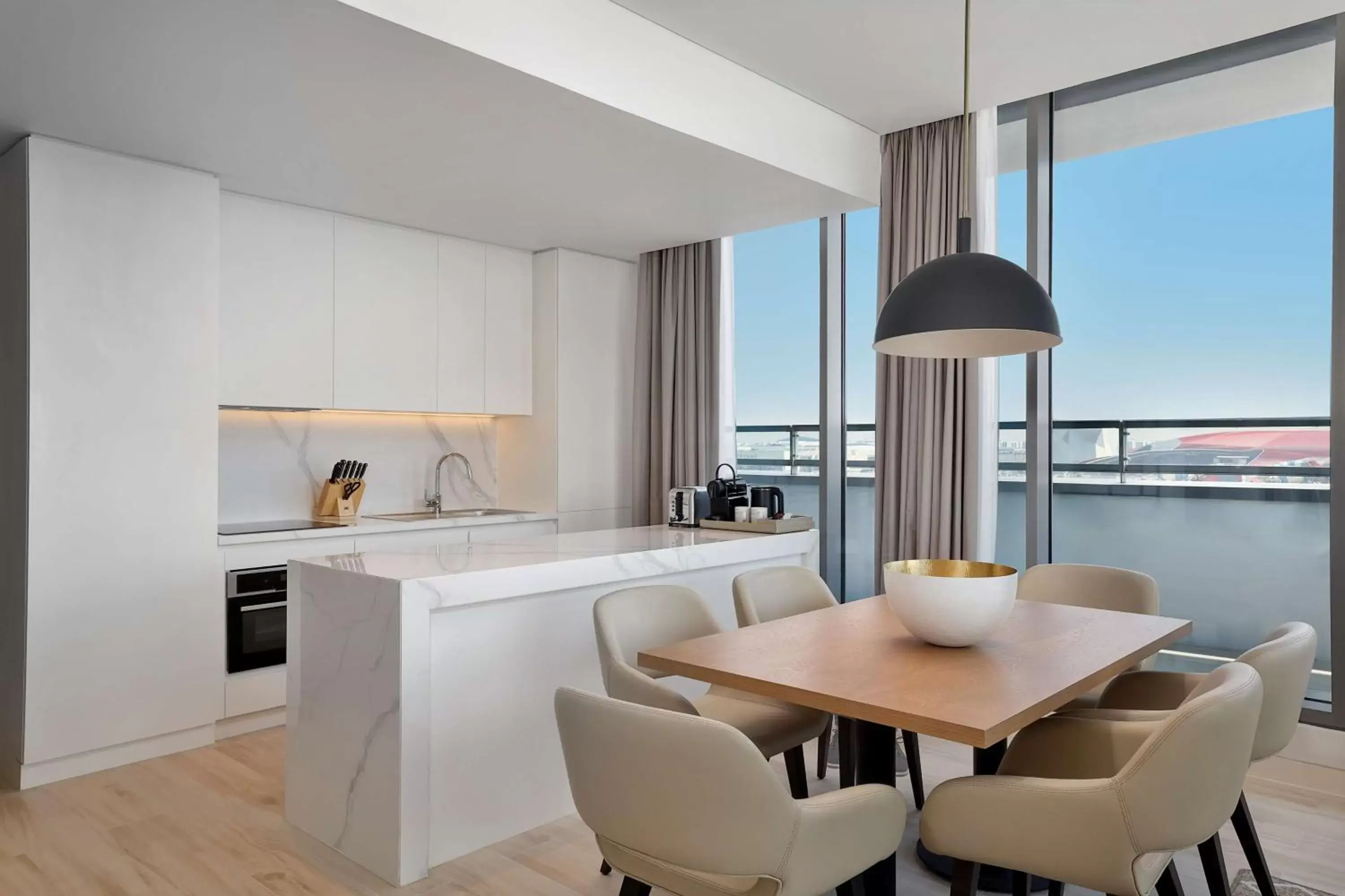 Kitchen or kitchenette, Kitchen/Kitchenette in Doubletree By Hilton Abu Dhabi Yas Island Residences