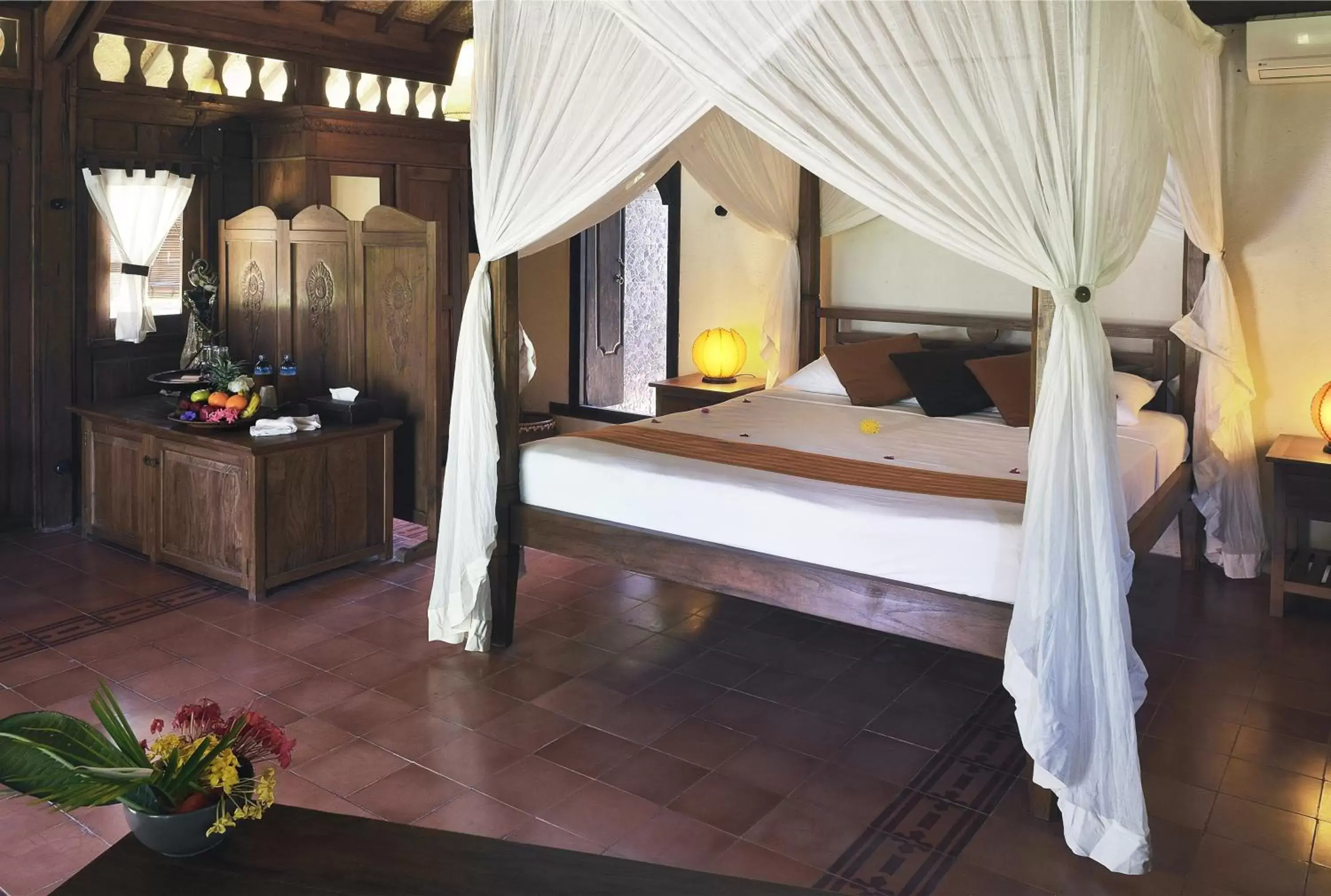 Bedroom, Bed in Desa Dunia Beda Resort