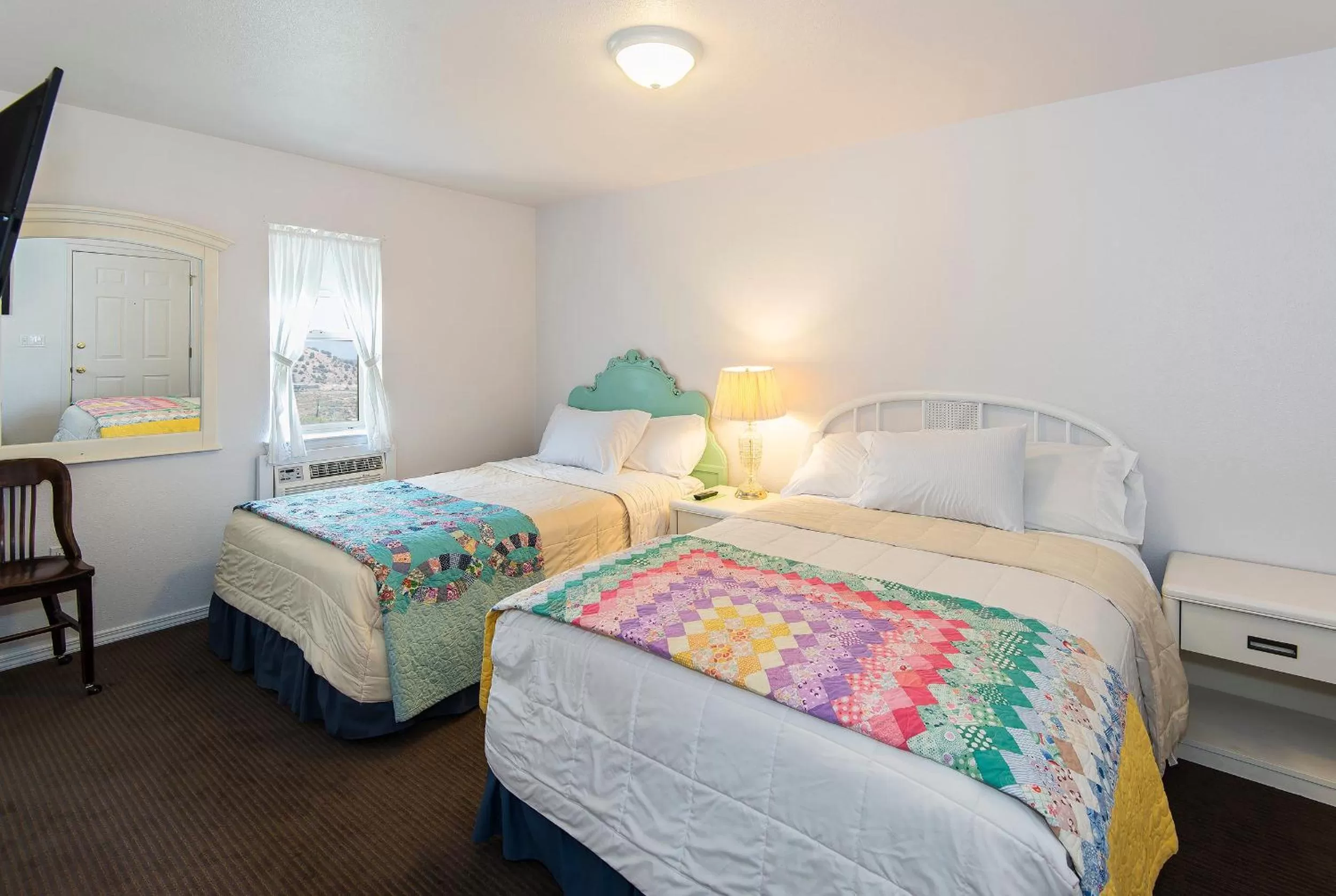 Other, Bed in Virginia City Inn