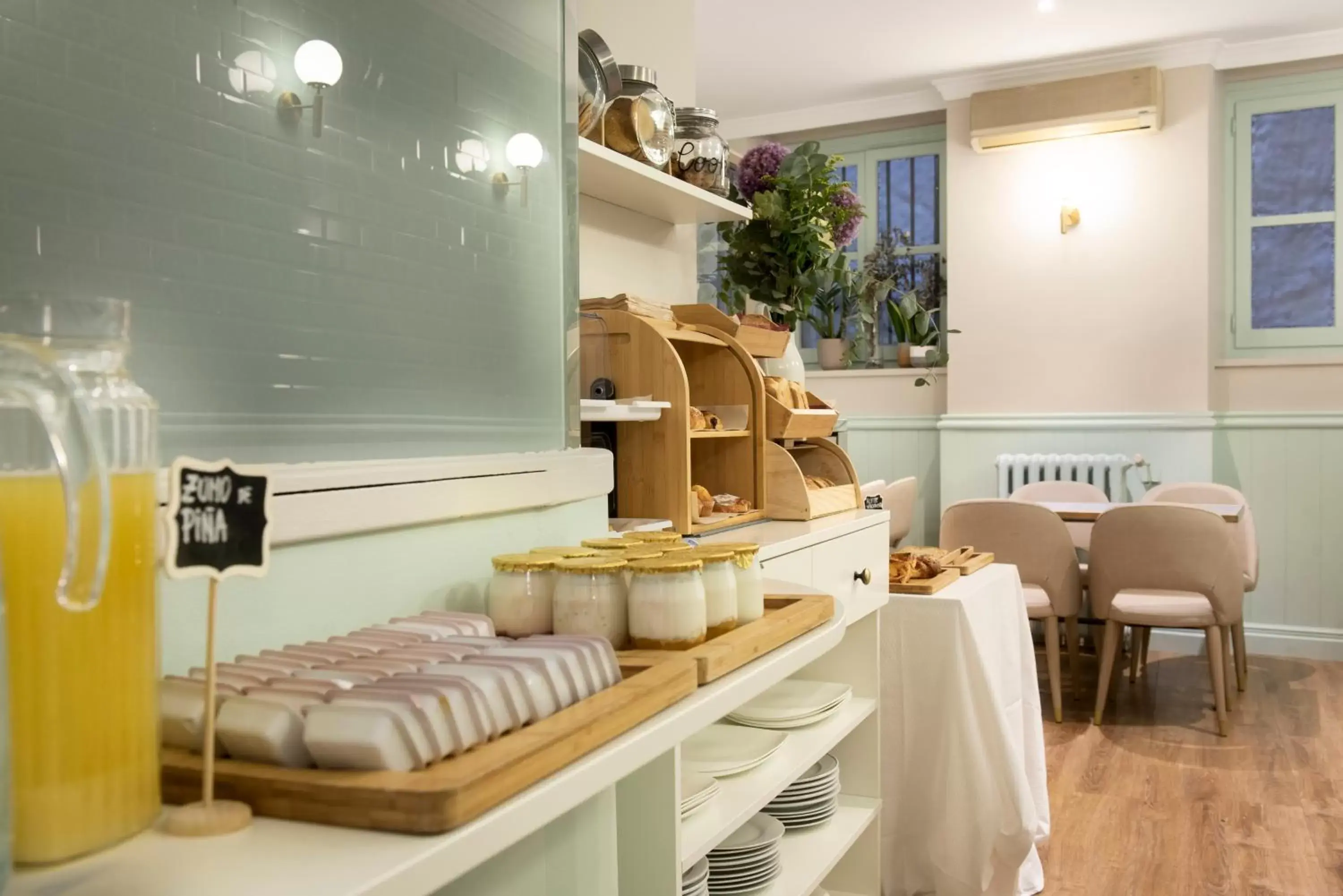 Breakfast in Infanta Isabel by Recordis Hotels