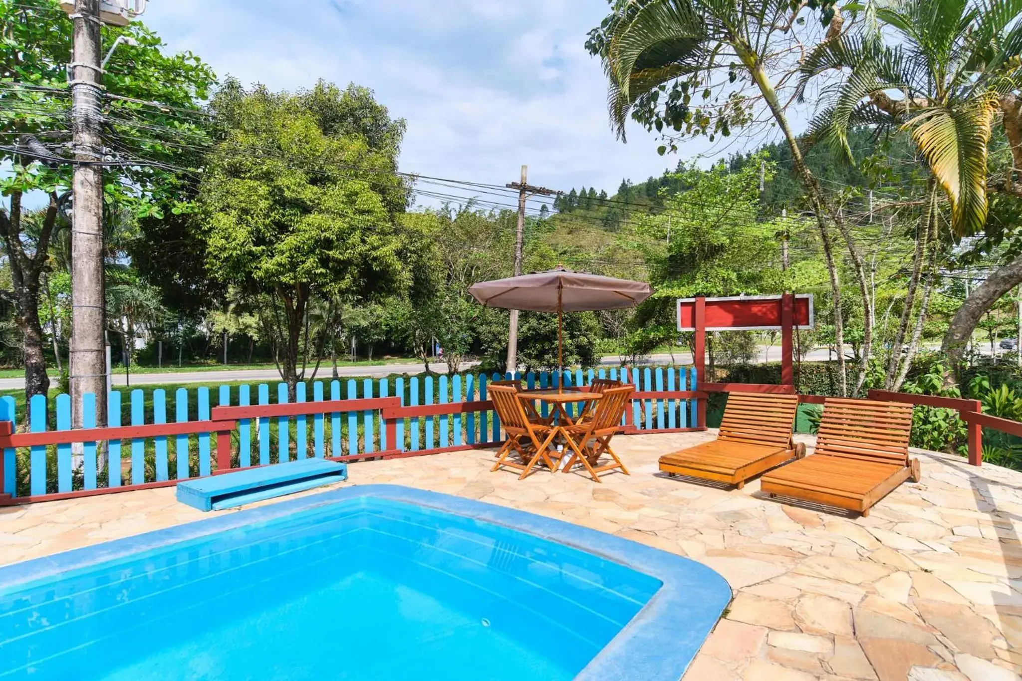 Swimming Pool in Pousada Sanremo Inn