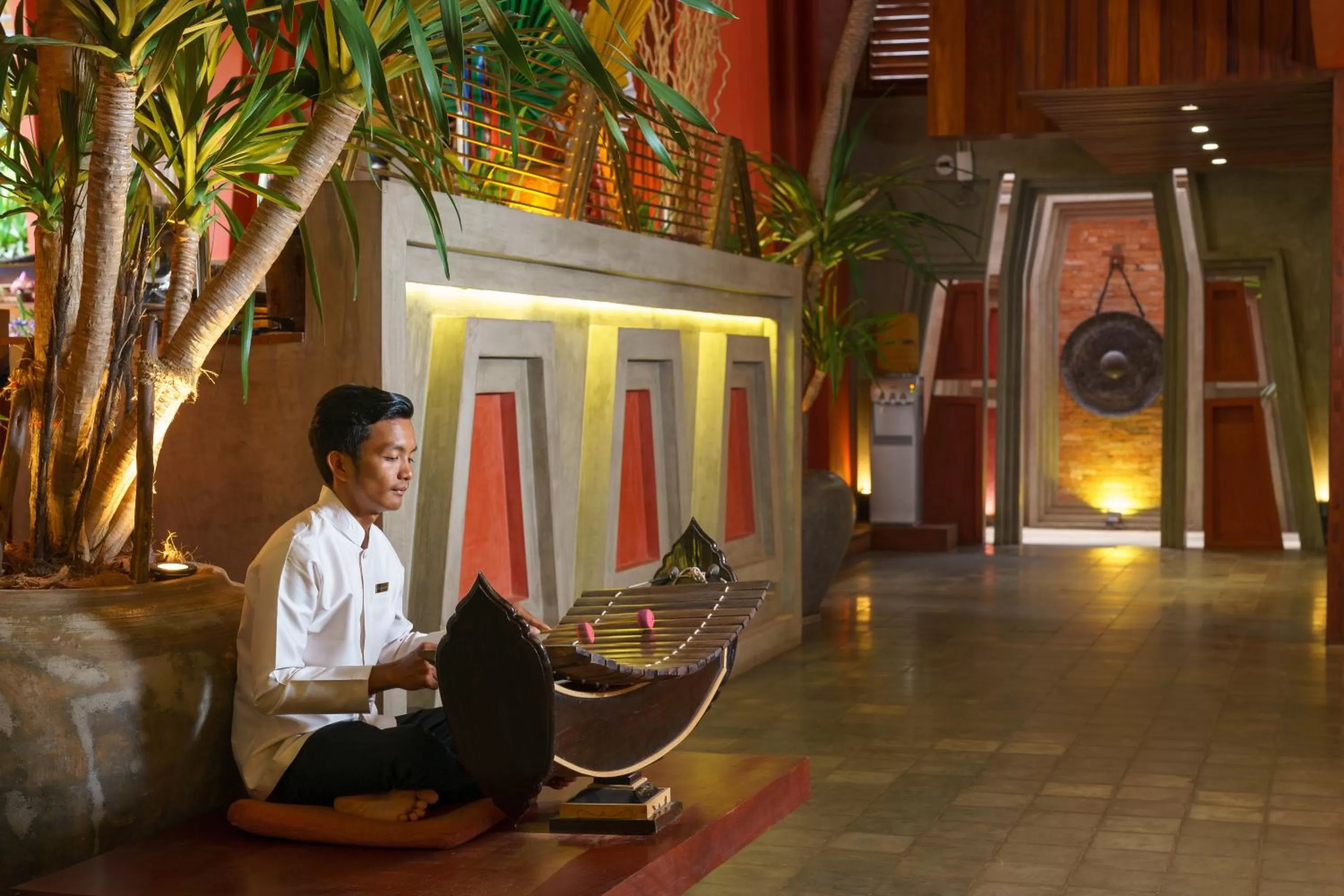 Night in Golden Temple Residence