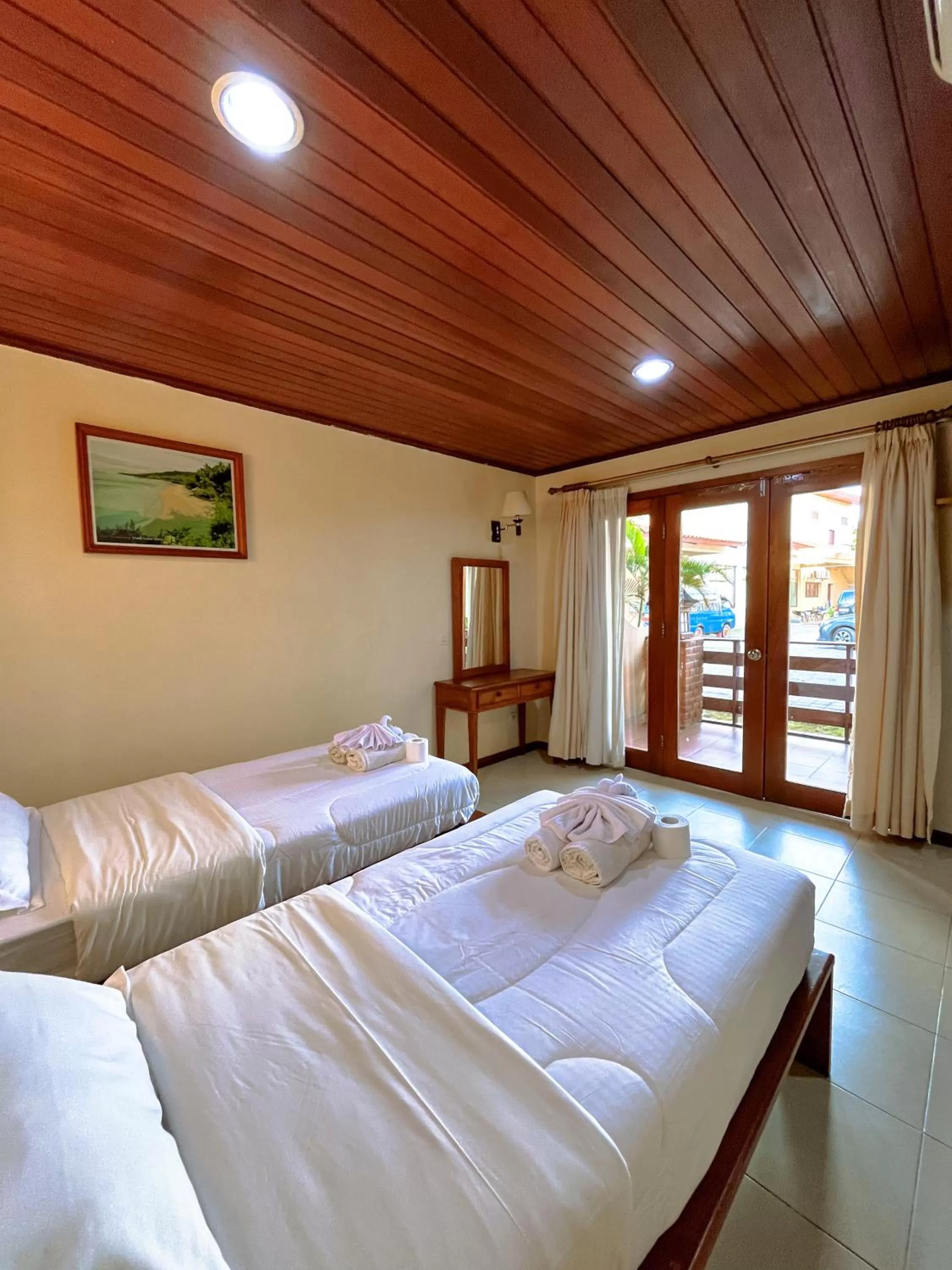 Bed in Arbiru Beach Resort
