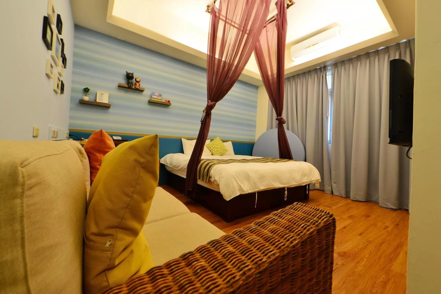 Decorative detail, Bed in Beachcastle & Sea View Villa