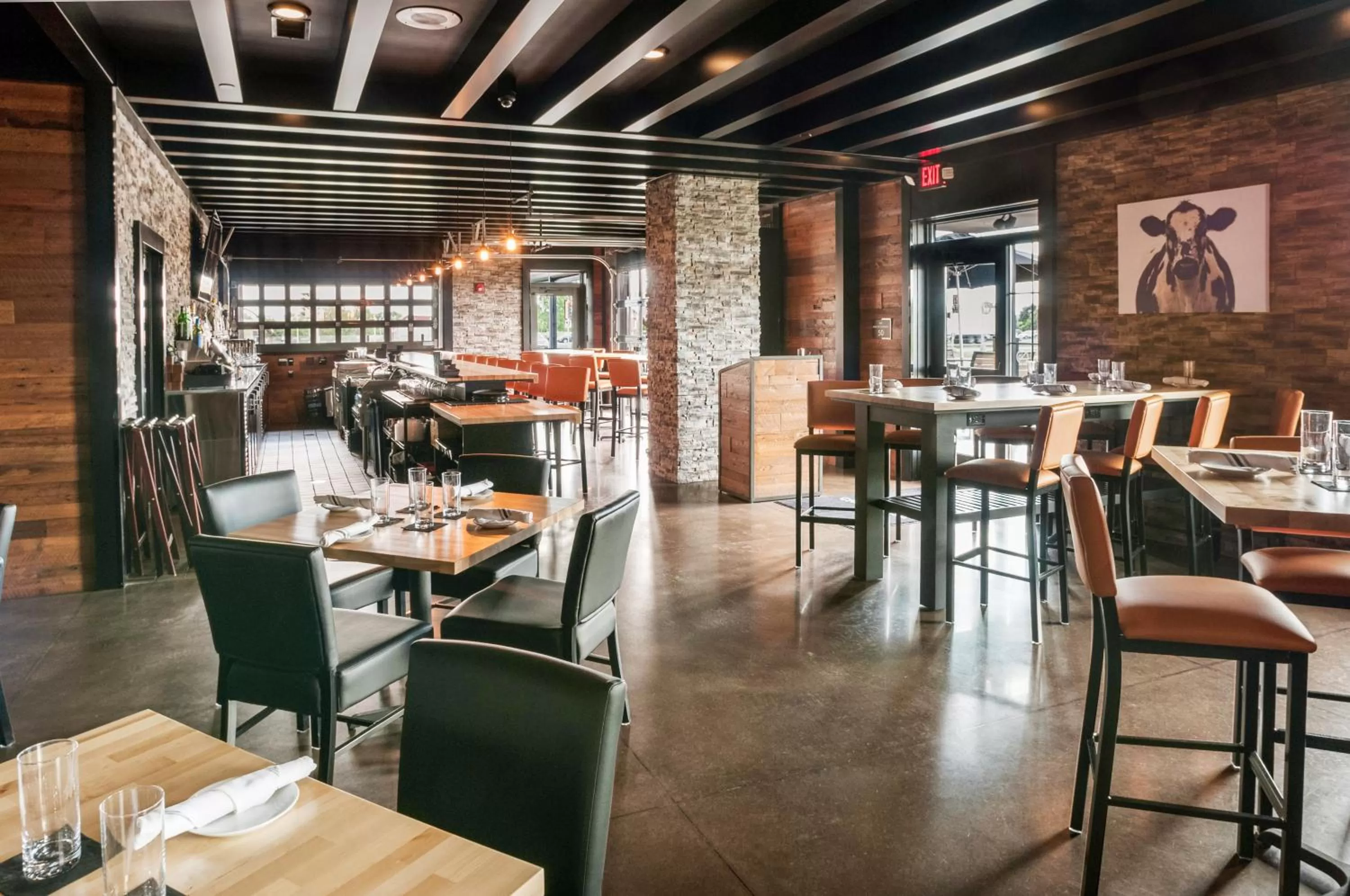 Restaurant/places to eat in Cobblestone Hotel & Suites Appleton International Airport