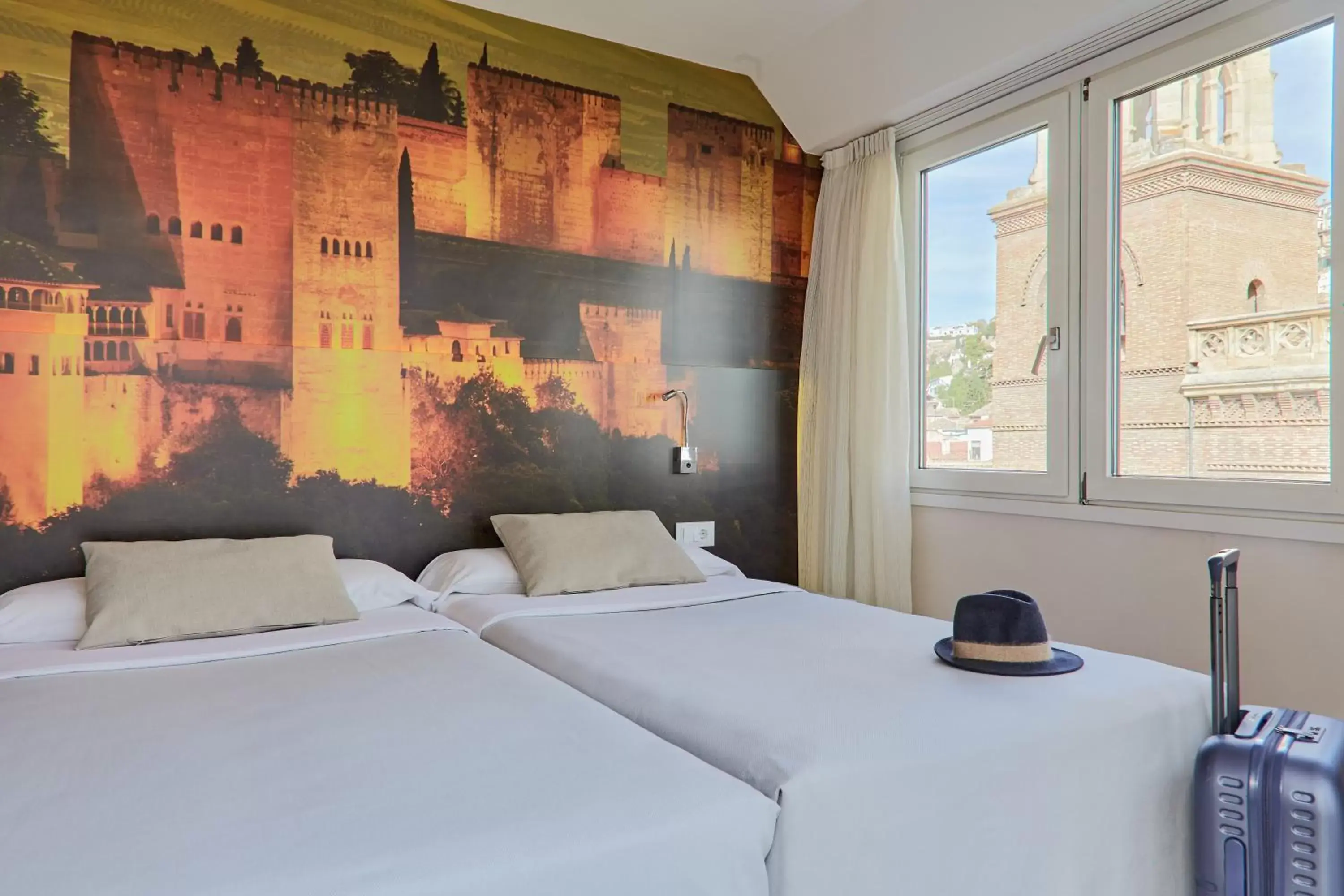 Photo of the whole room, Bed in Hotel Macià Granada Five Senses Rooms & Suites