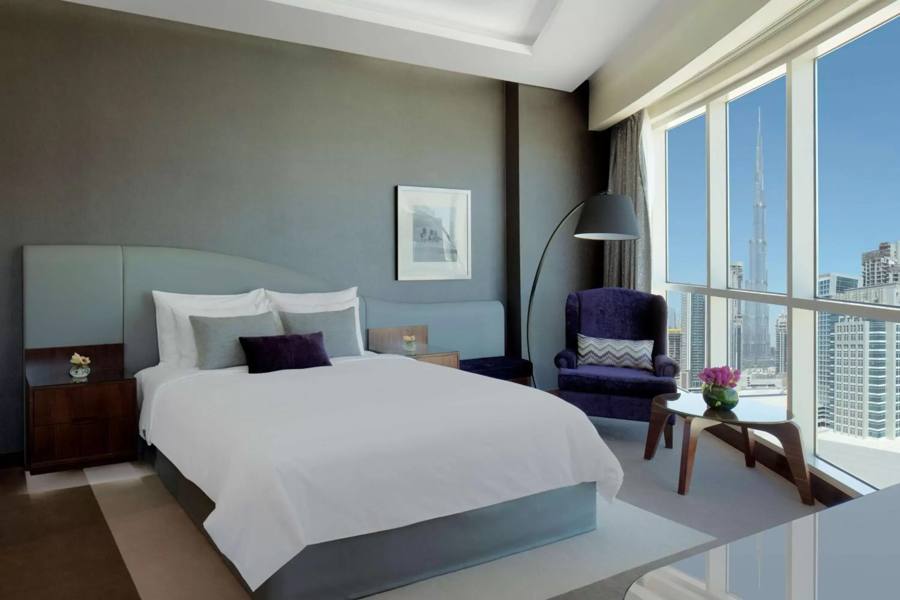 Photo of the whole room, Bed in Radisson Blu Hotel, Dubai Waterfront