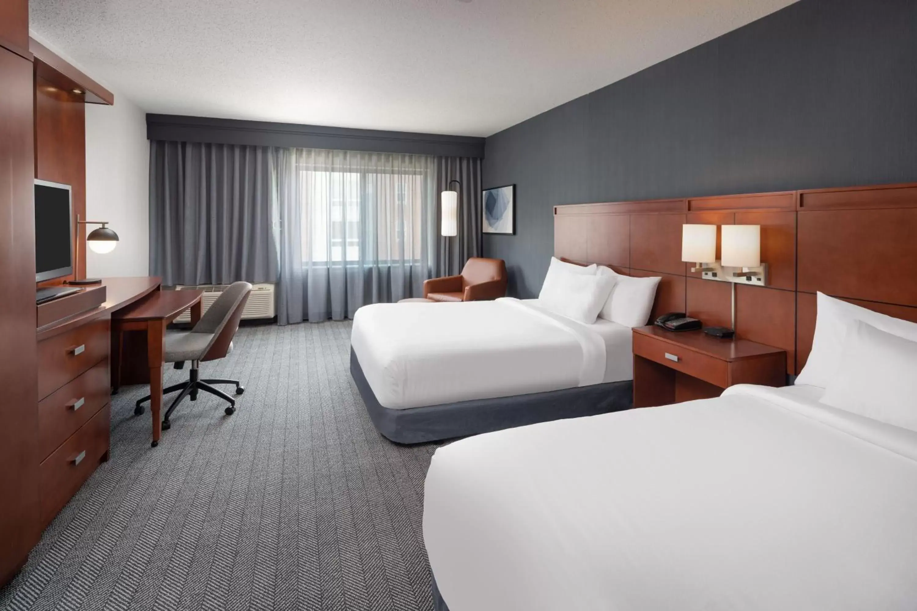 Photo of the whole room, Bed in Courtyard by Marriott Glassboro Rowan University
