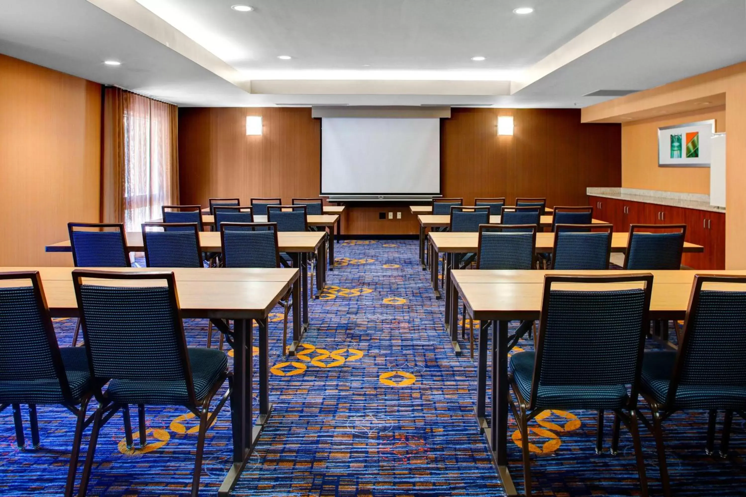 Meeting/conference room in Courtyard Cleveland Airport South