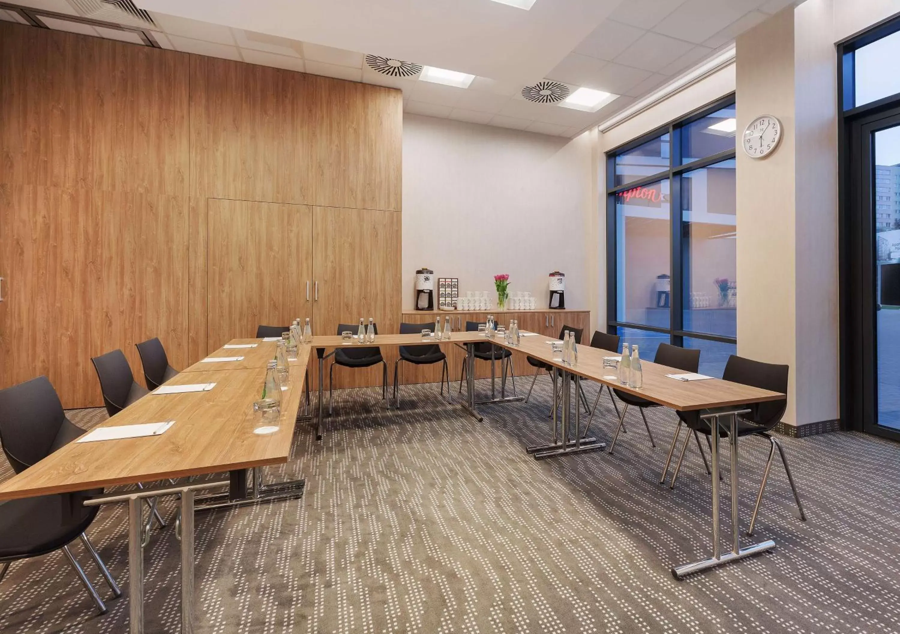 Meeting/conference room in Hampton By Hilton Lublin