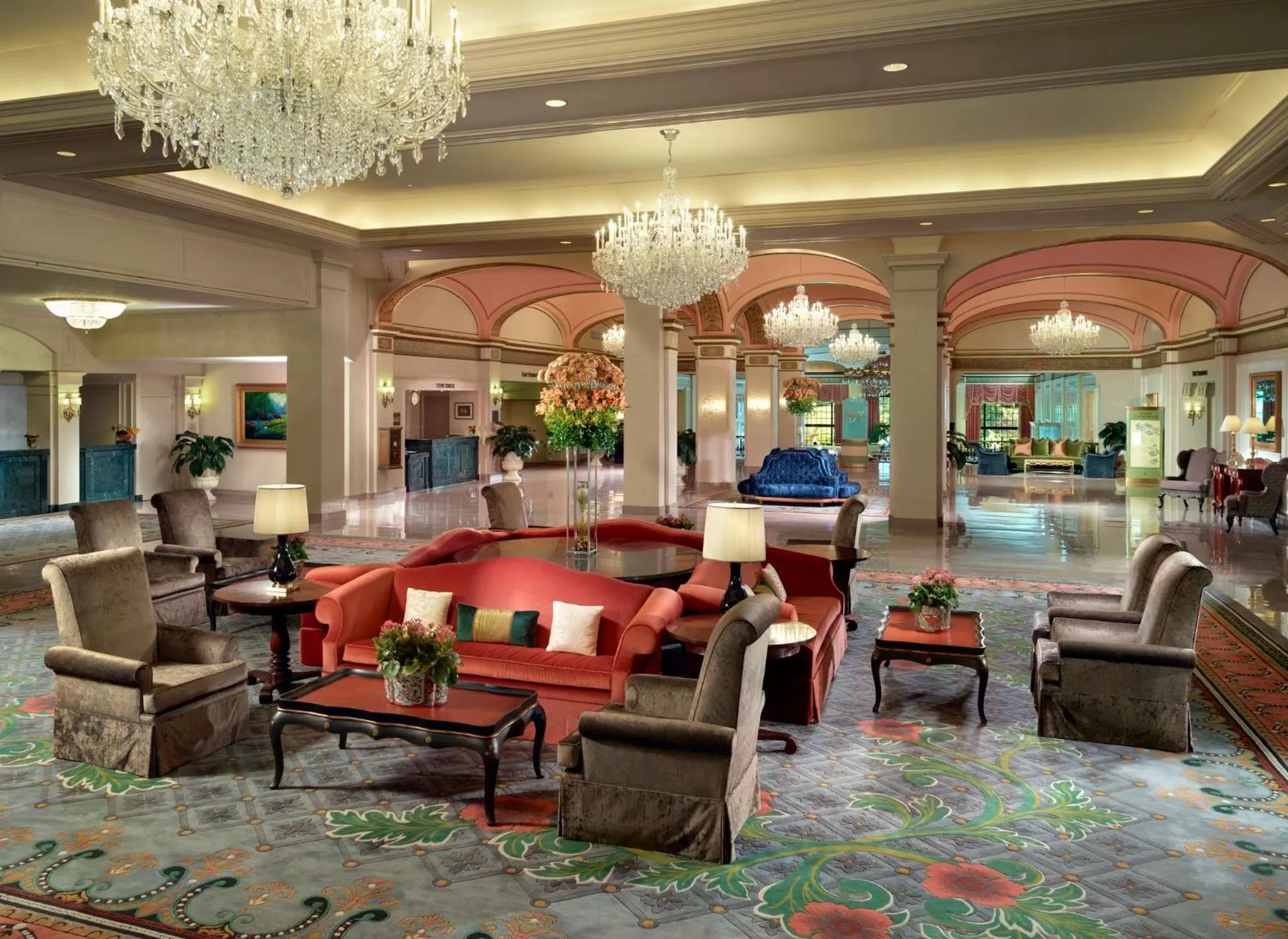 Lobby or reception in Omni Shoreham Hotel