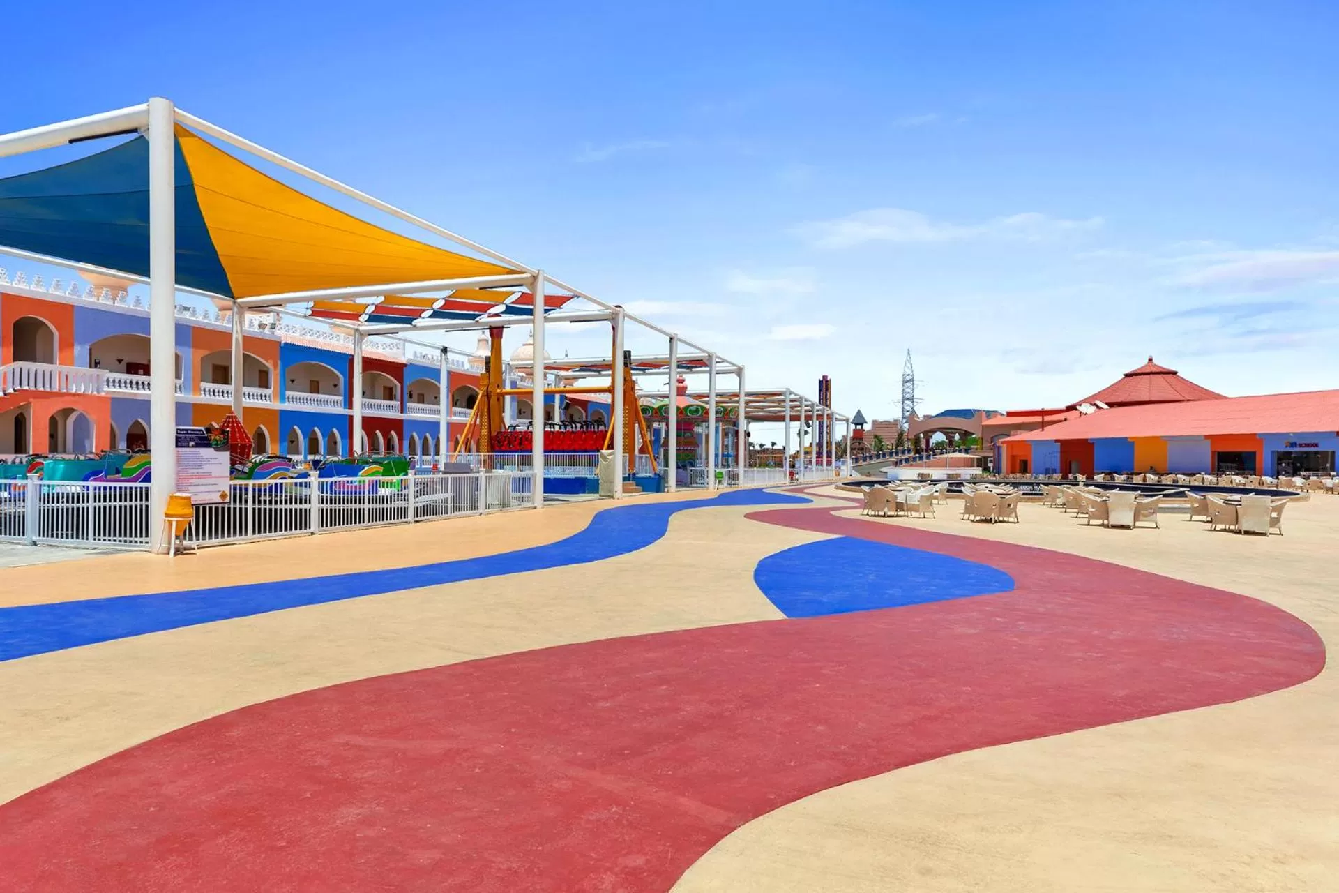 Lounge or bar in Neverland City Hurghada - Pickalbatros