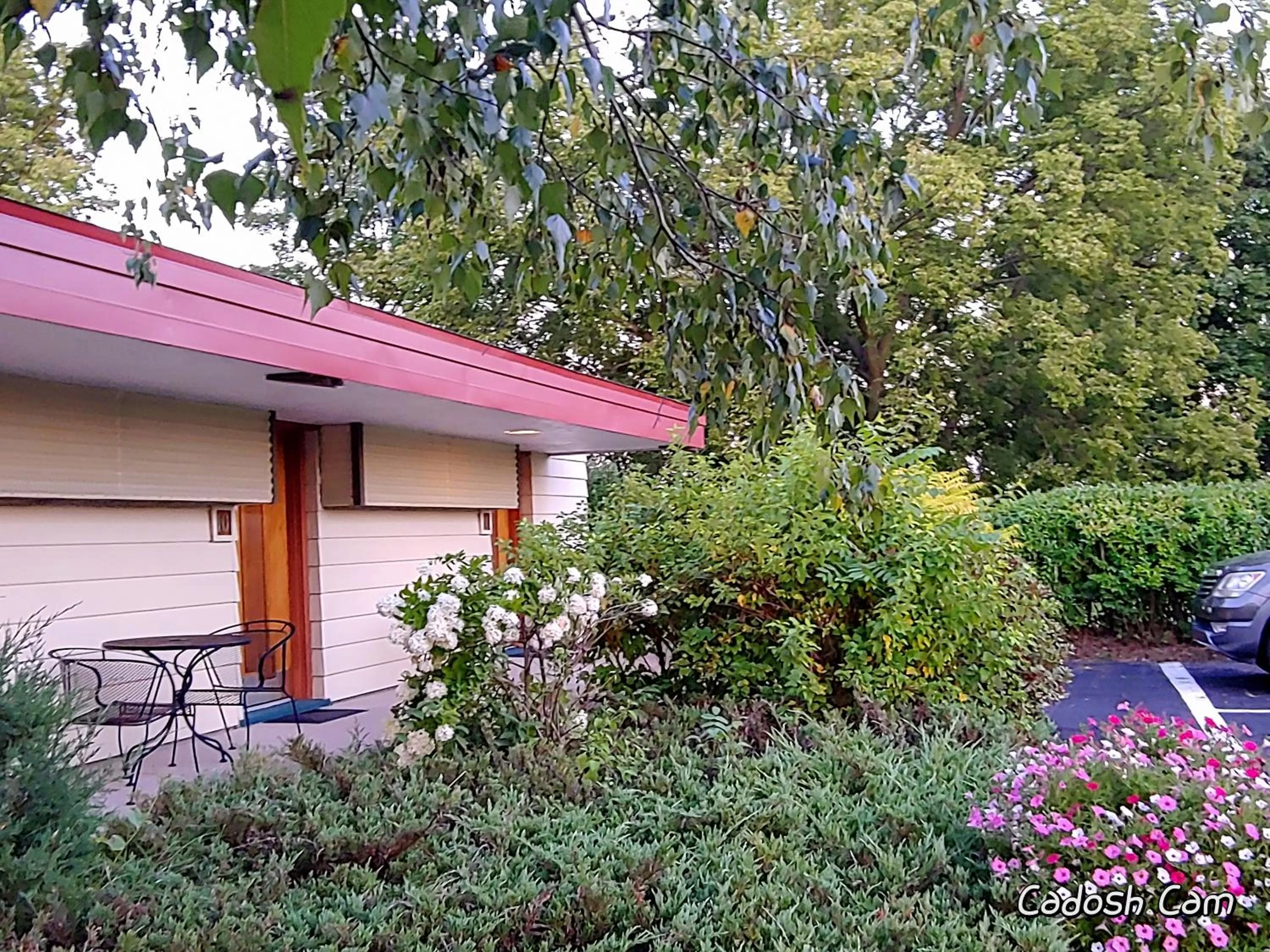Property Building in The Usonian Inn LLC