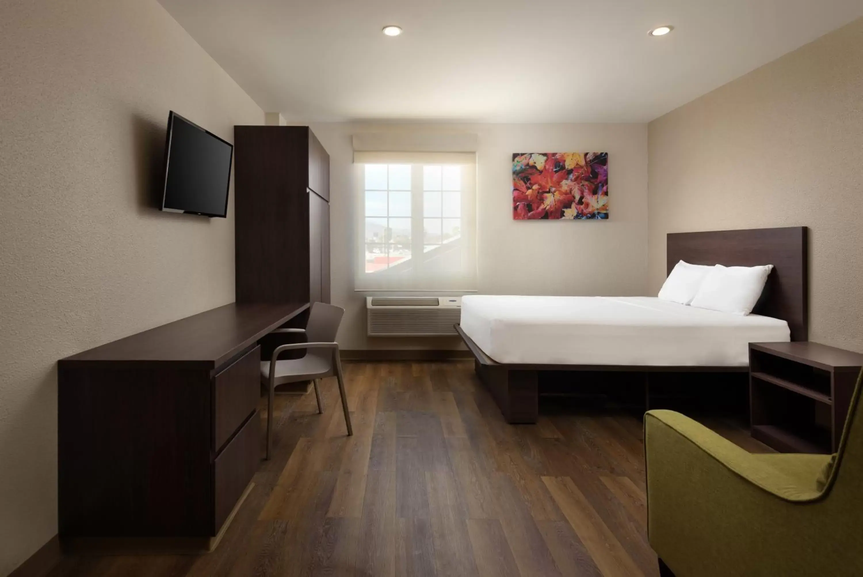 Bed in Extended Suites Ciudad Juarez Consulado