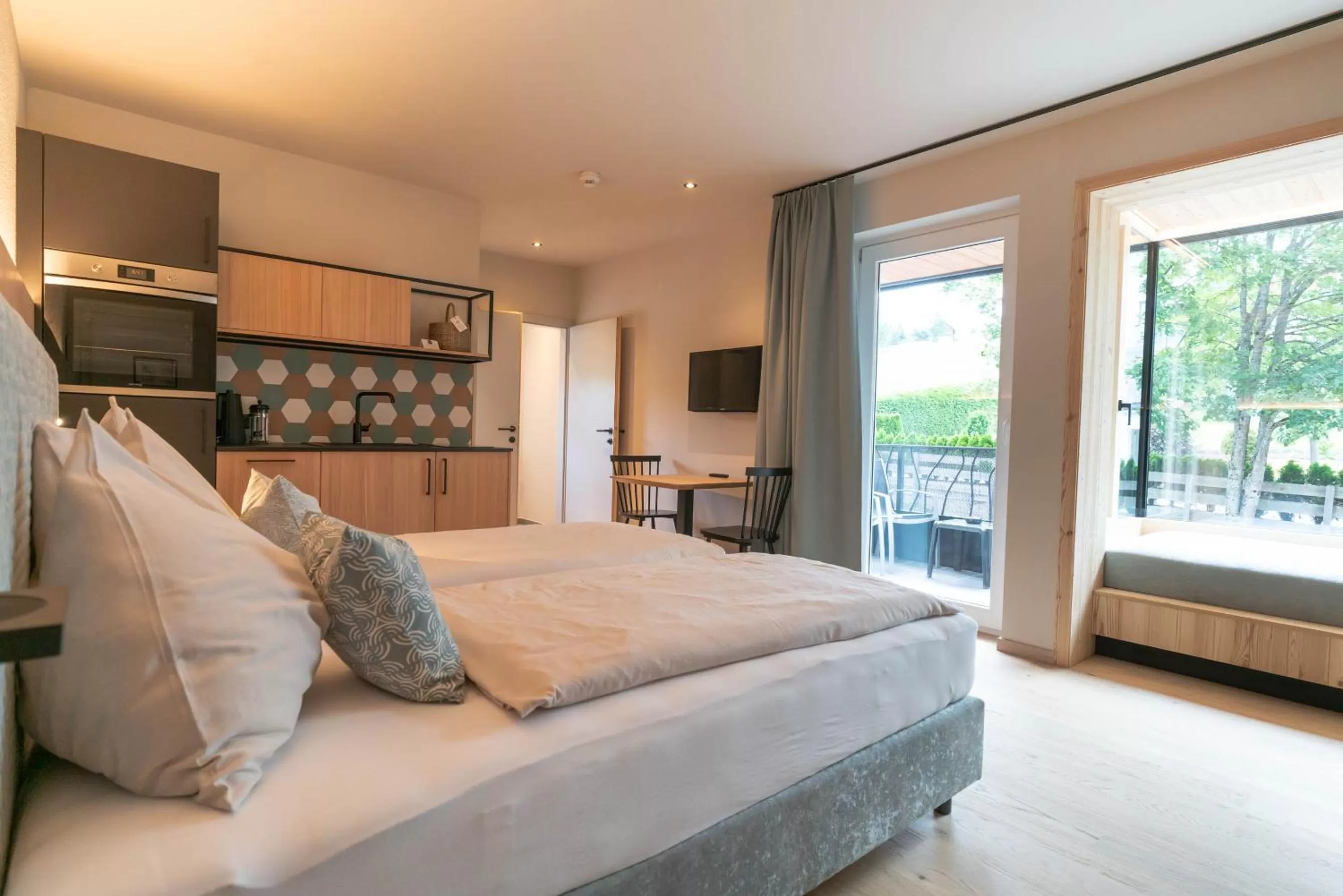 Bed in Apart & Suiten Hotel WEIDEN