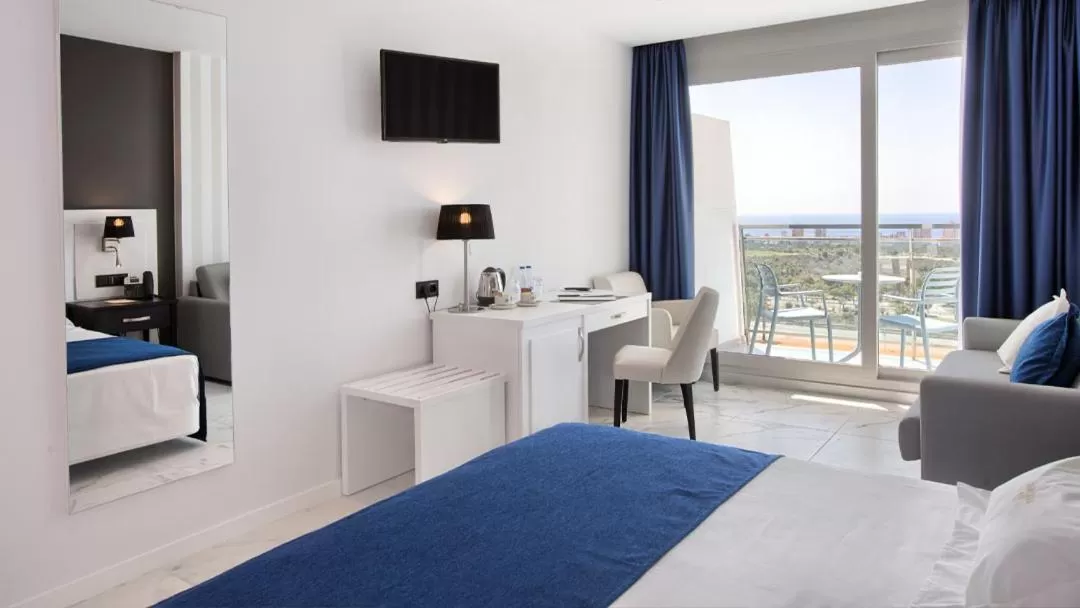 Double Room with Terrace in Four Points by Sheraton Costa Blanca Resort