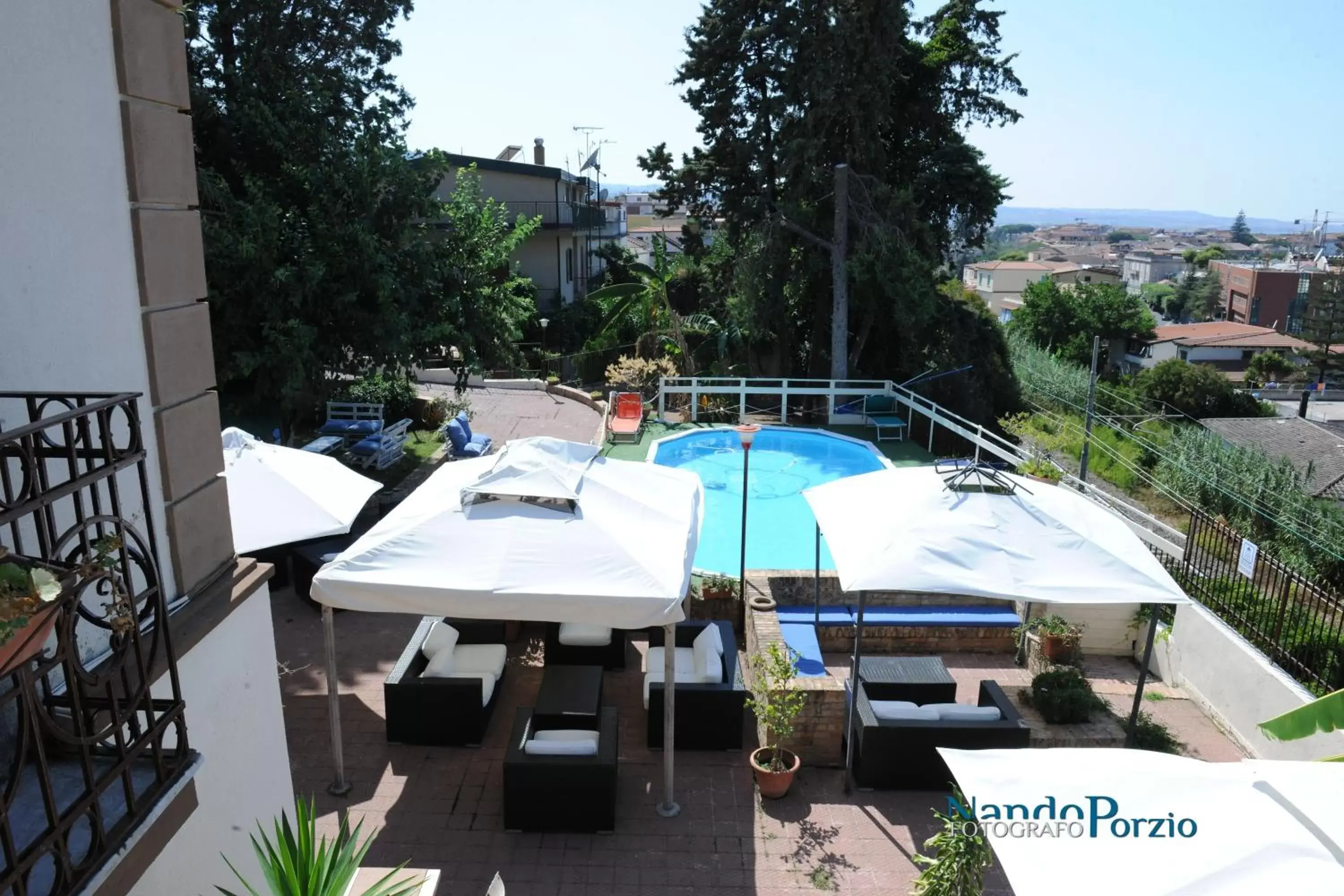 Pool View in B&B Villa Delle Rondini