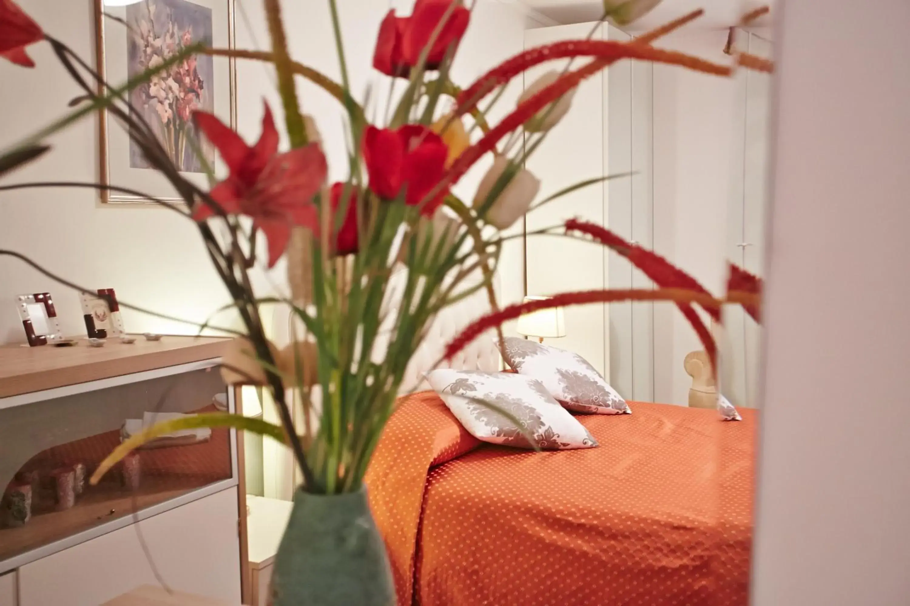 Decorative detail, Bed in Hotel San Luca Venezia