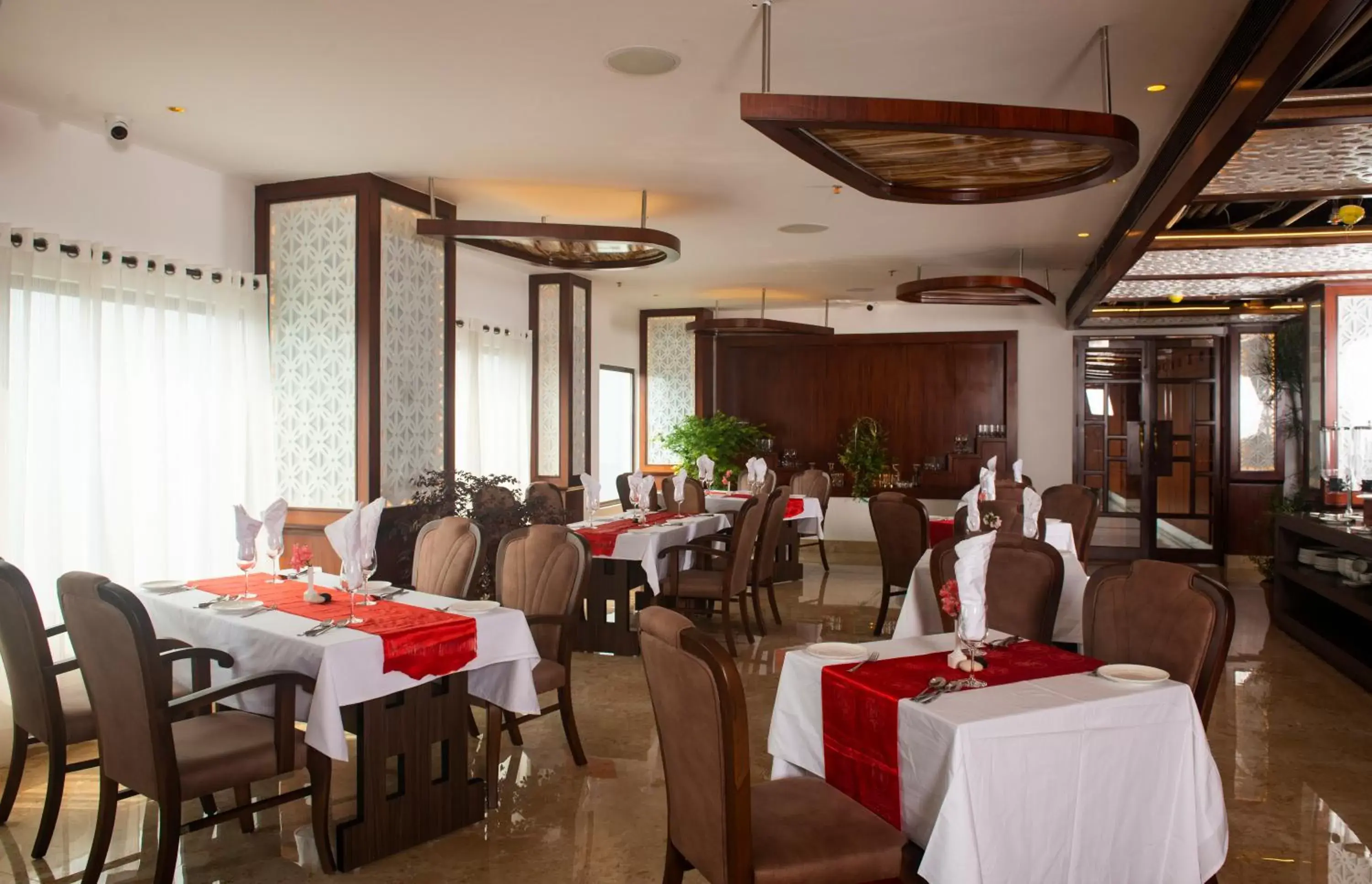 Restaurant/Places to Eat in Ramada by Wyndham Gangtok Hotel & Casino Golden