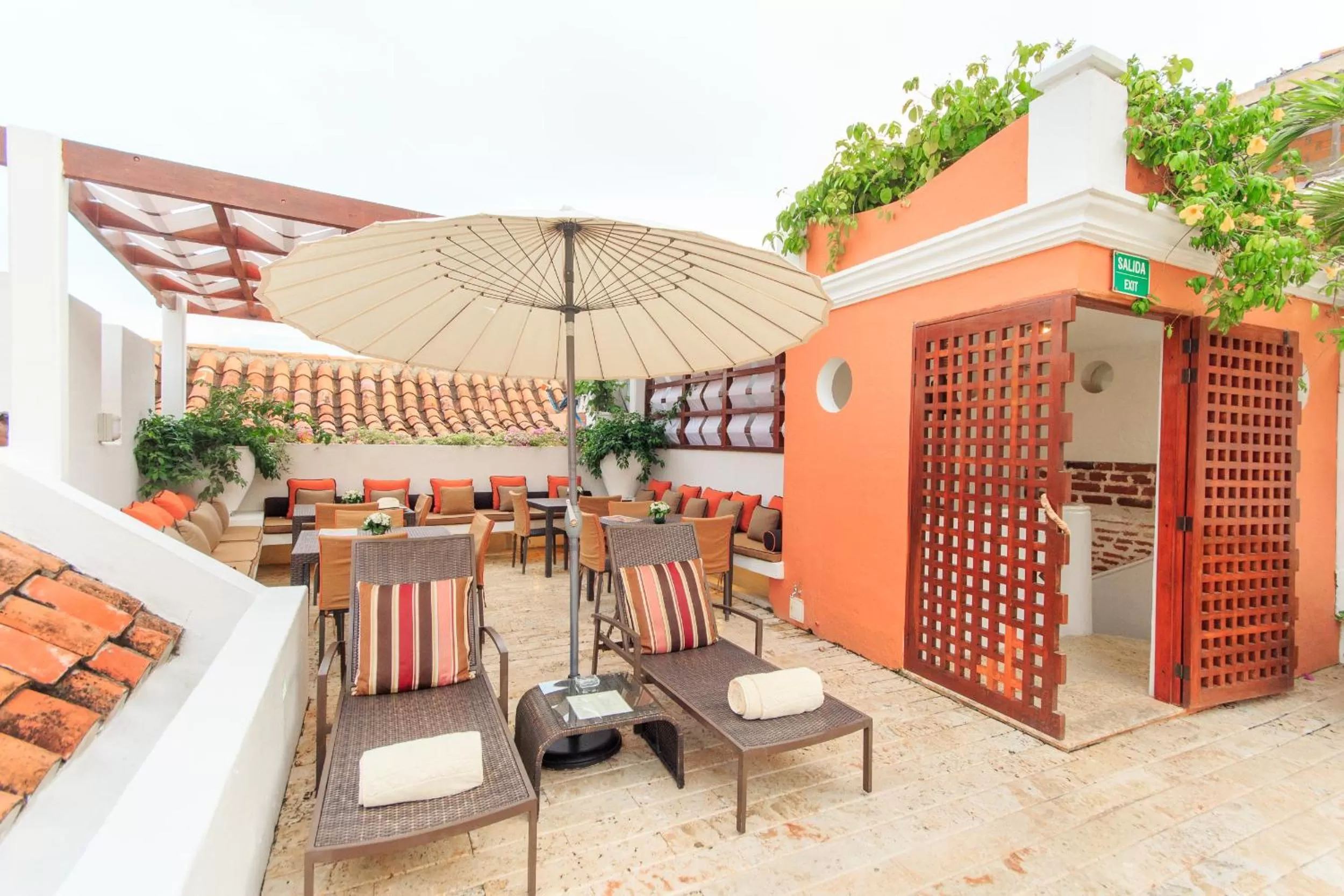 Swimming pool in Hotel Boutique Casa del Coliseo