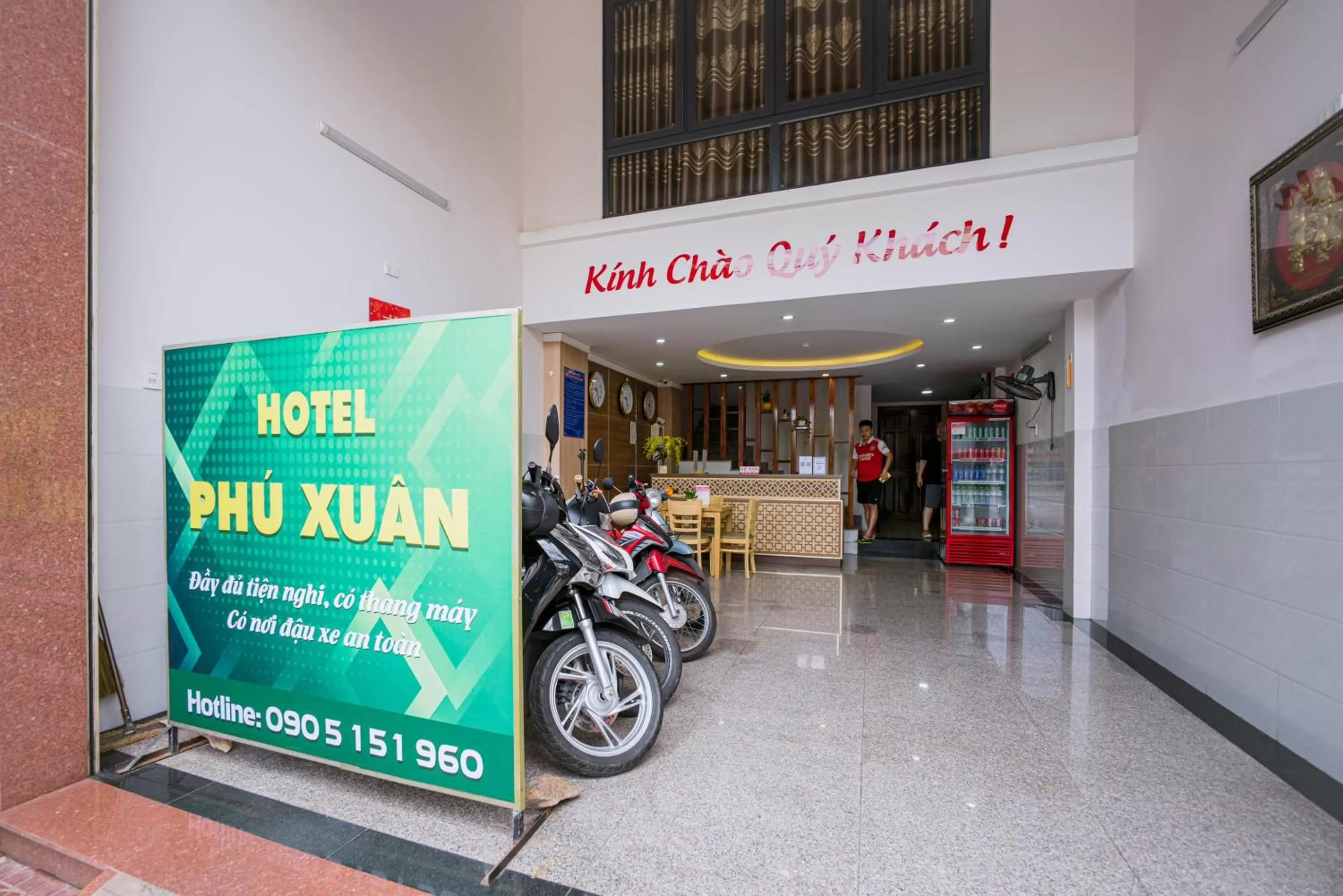 Parking in Phú Xuân Hotel