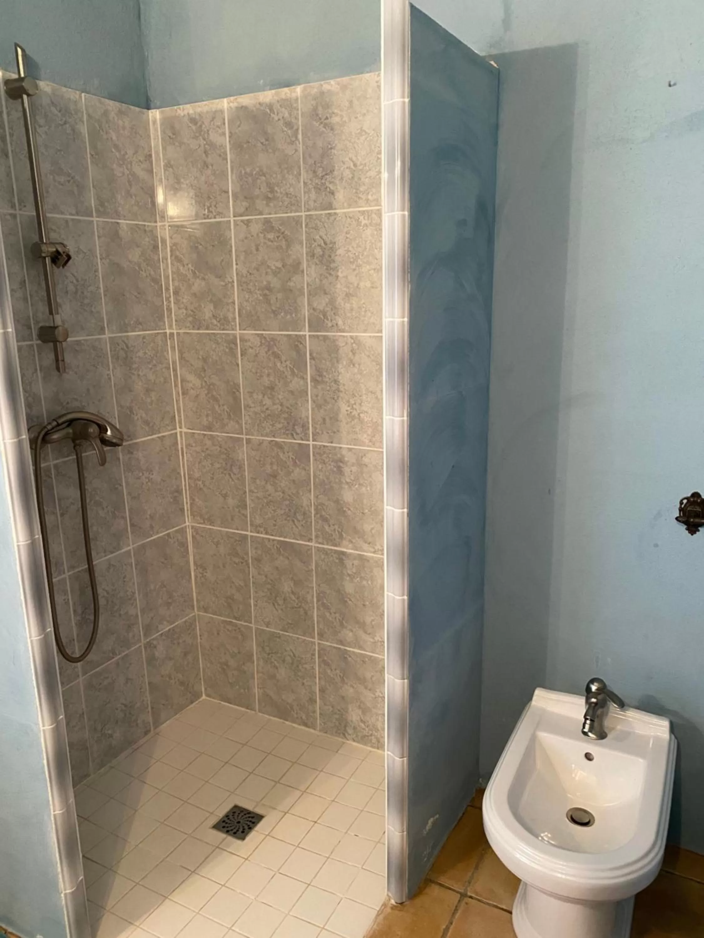 Bathroom in Manoir du Bouyssou