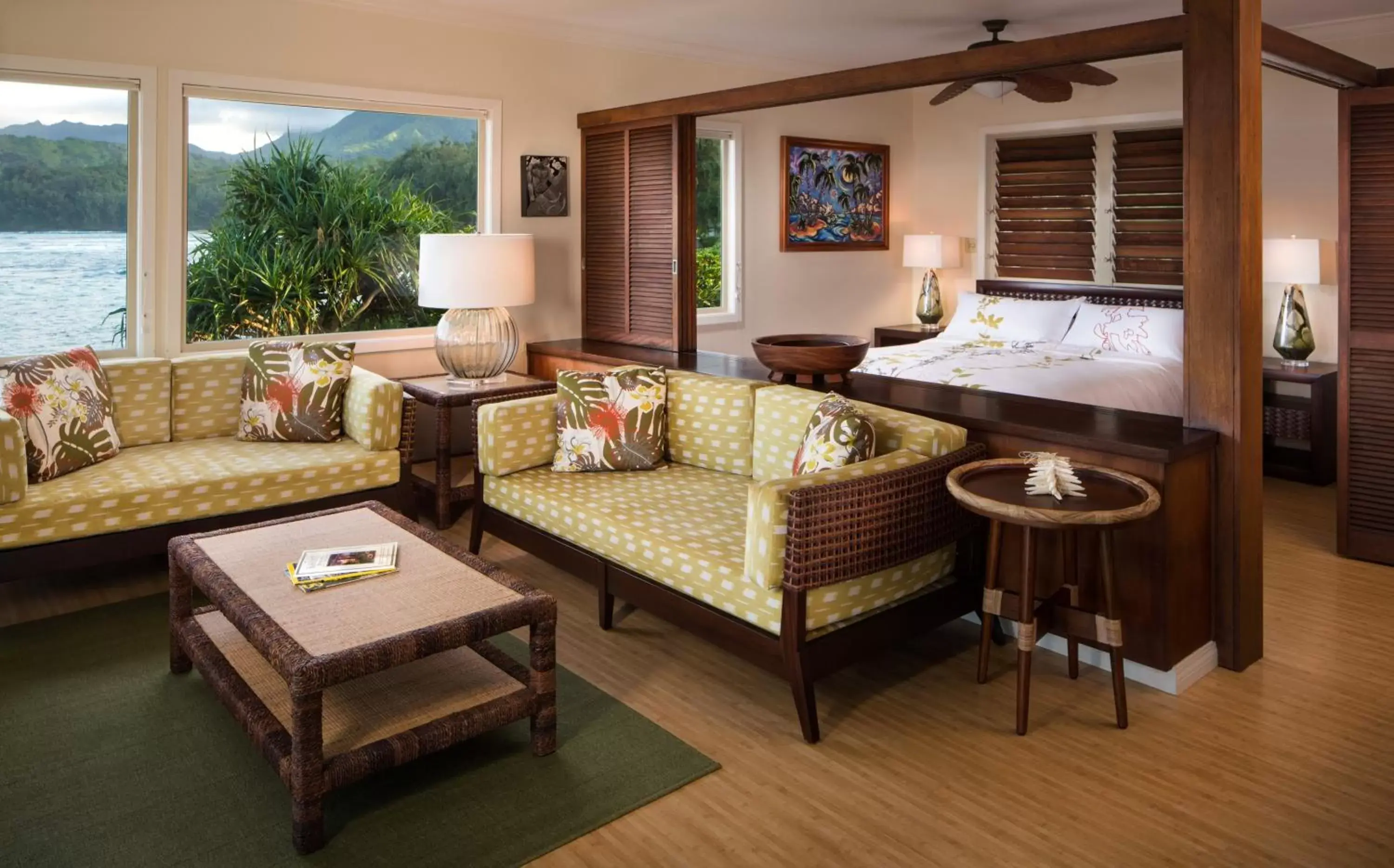 Bedroom, Seating Area in Hanalei Colony Resort
