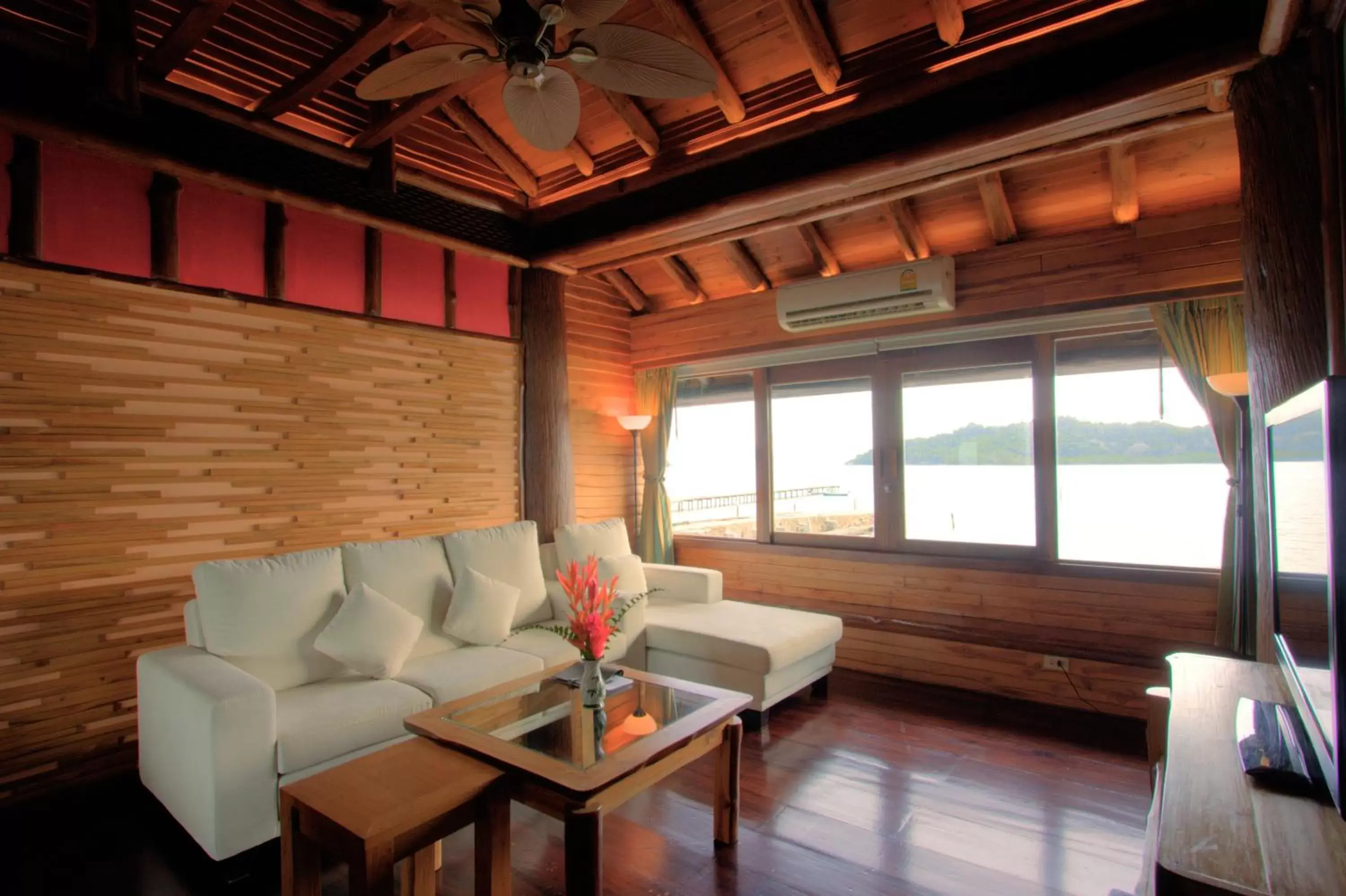 Photo of the whole room, Seating Area in Parama Koh Chang