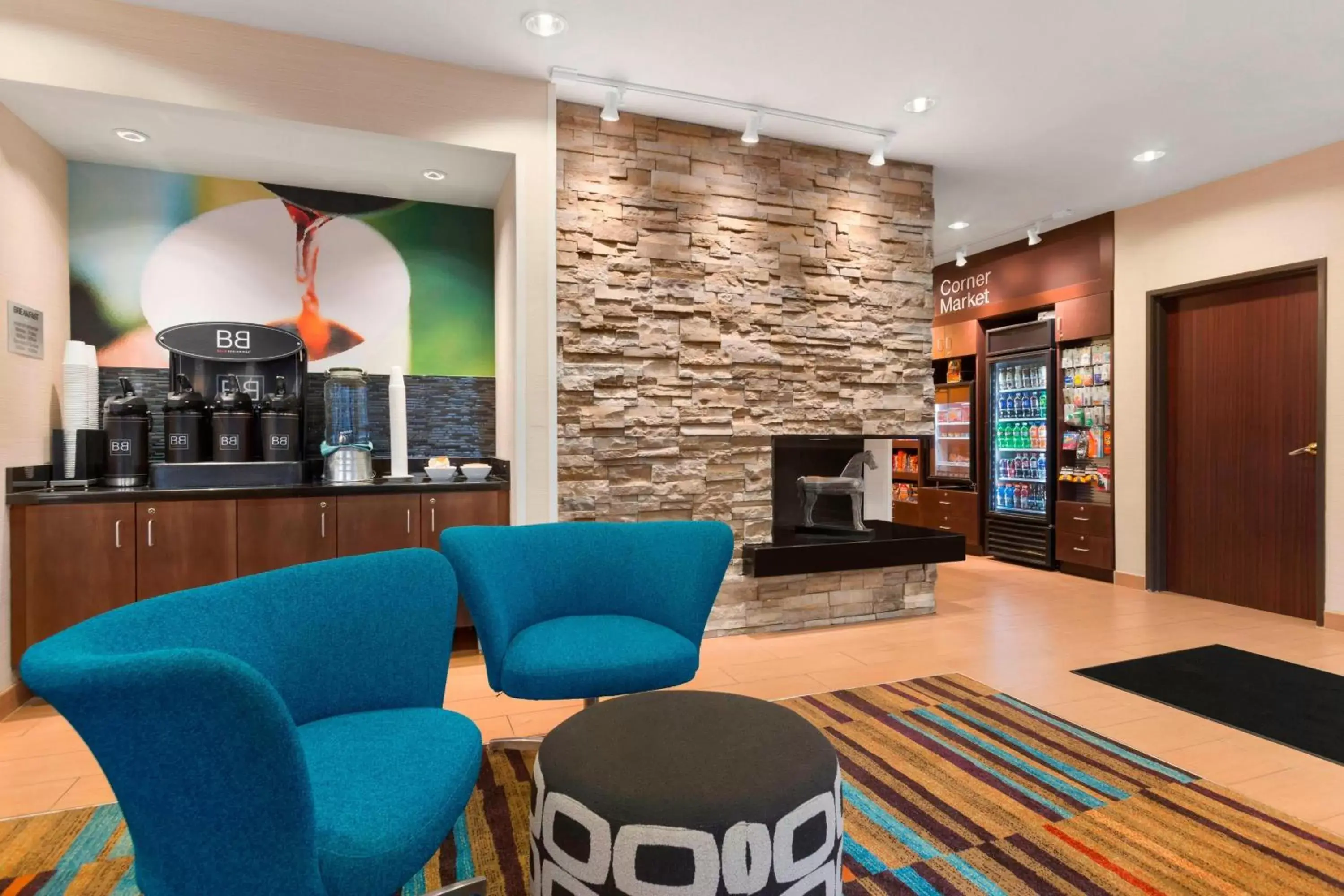 Lobby or reception, Seating Area in Fairfield Inn & Suites Mankato