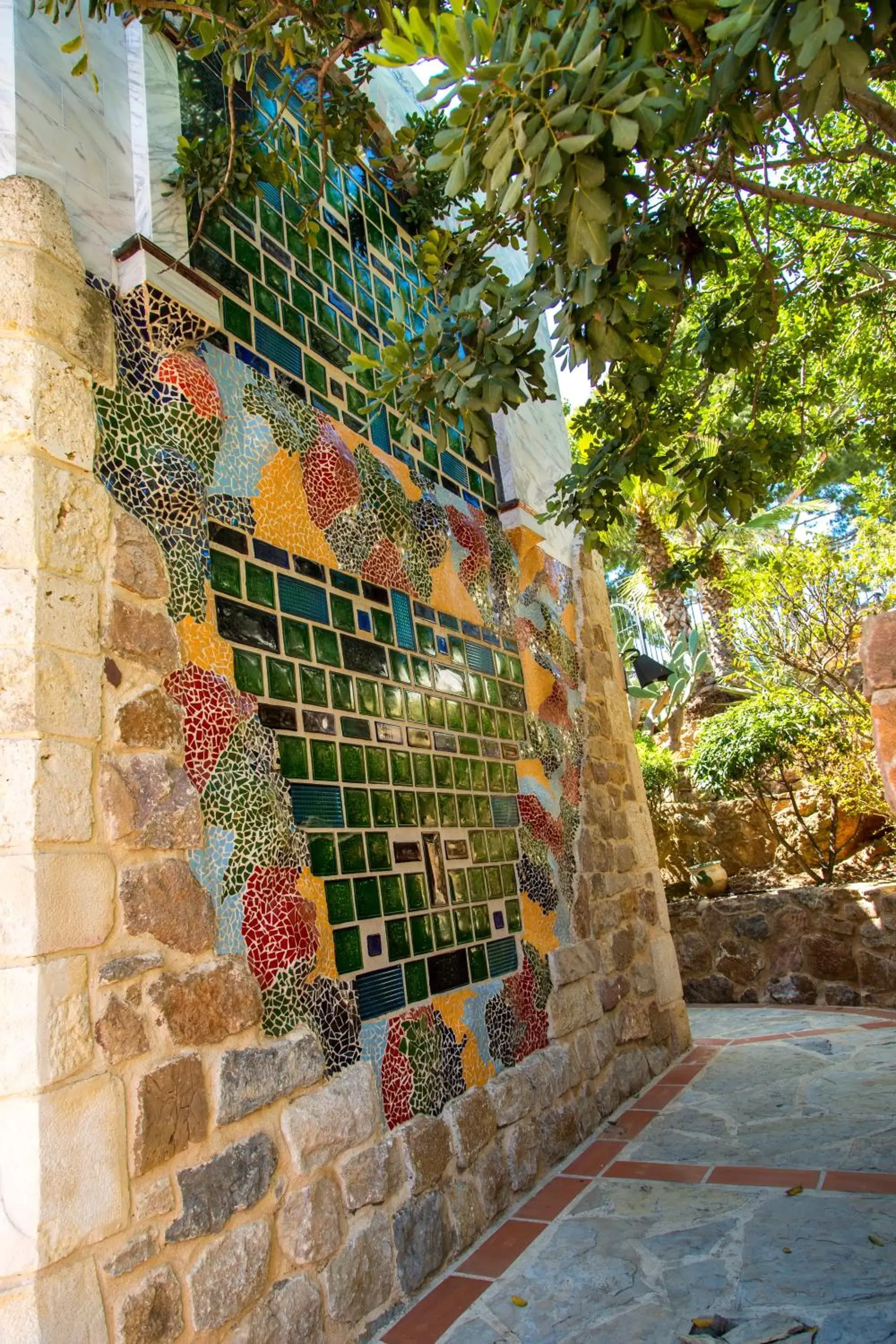 Apartamentos Gaudi Style