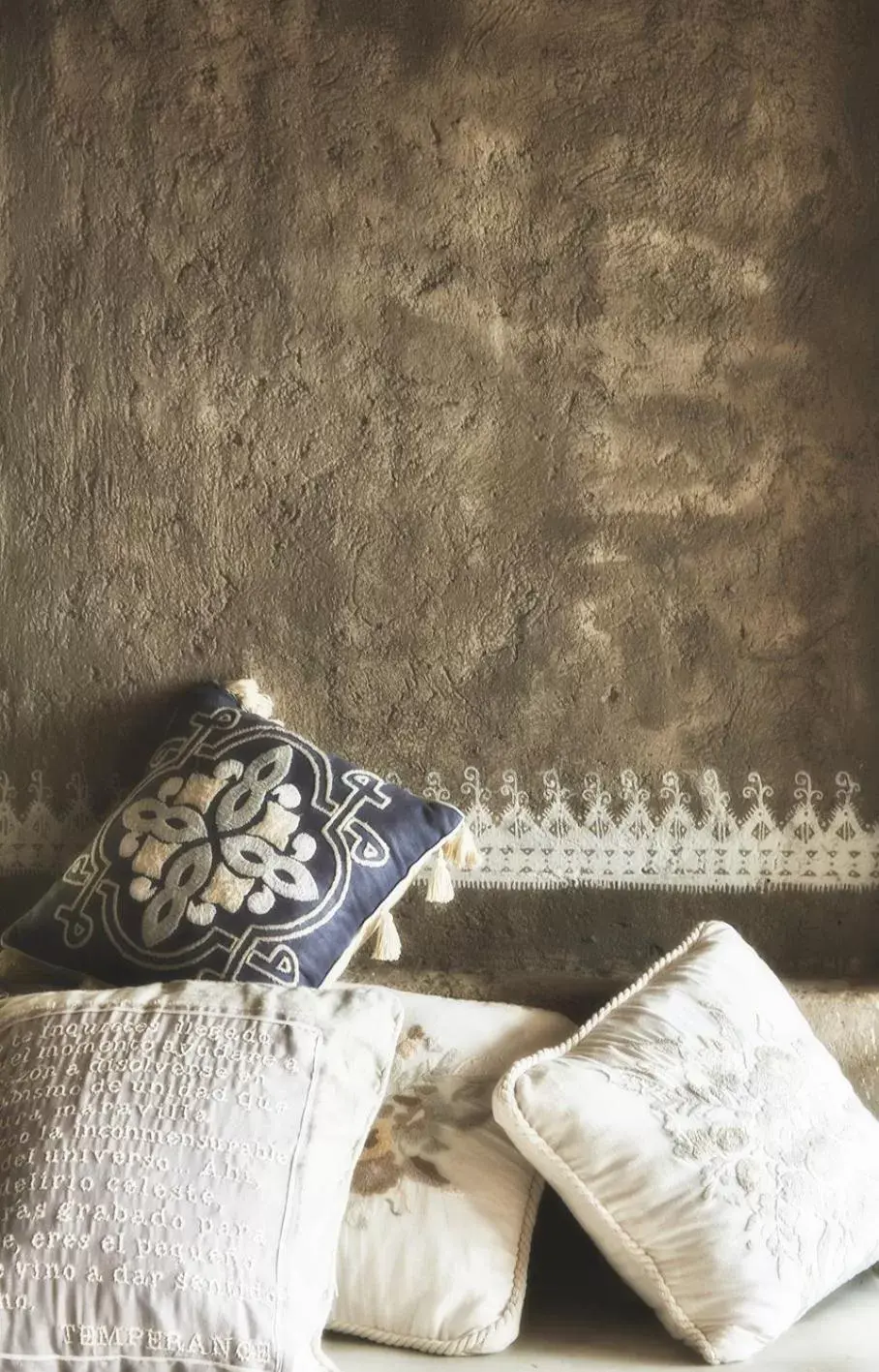 Decorative detail, Bed in Nomade Tulum