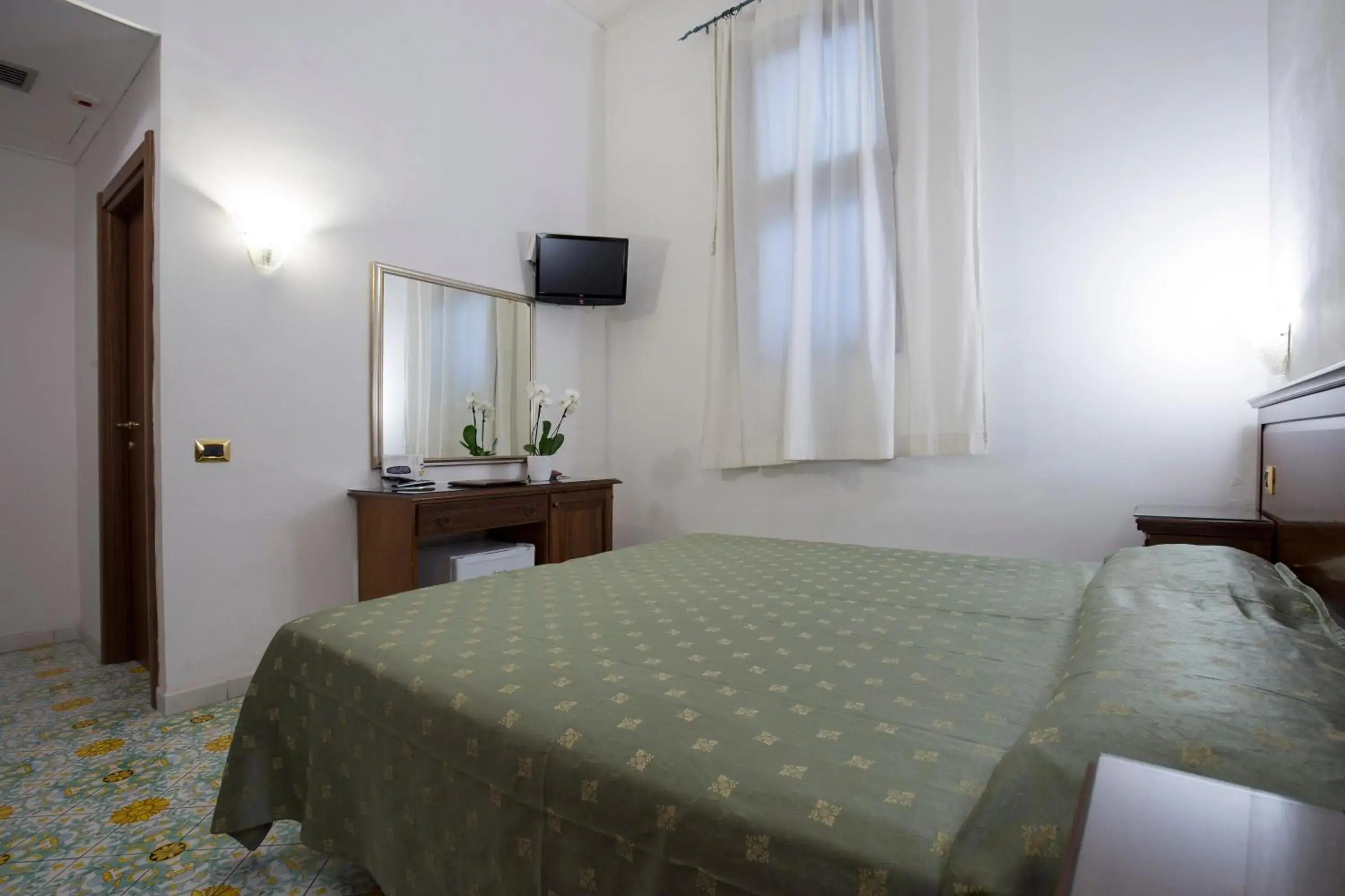 Bedroom, Bed in Grand Hotel La Panoramica