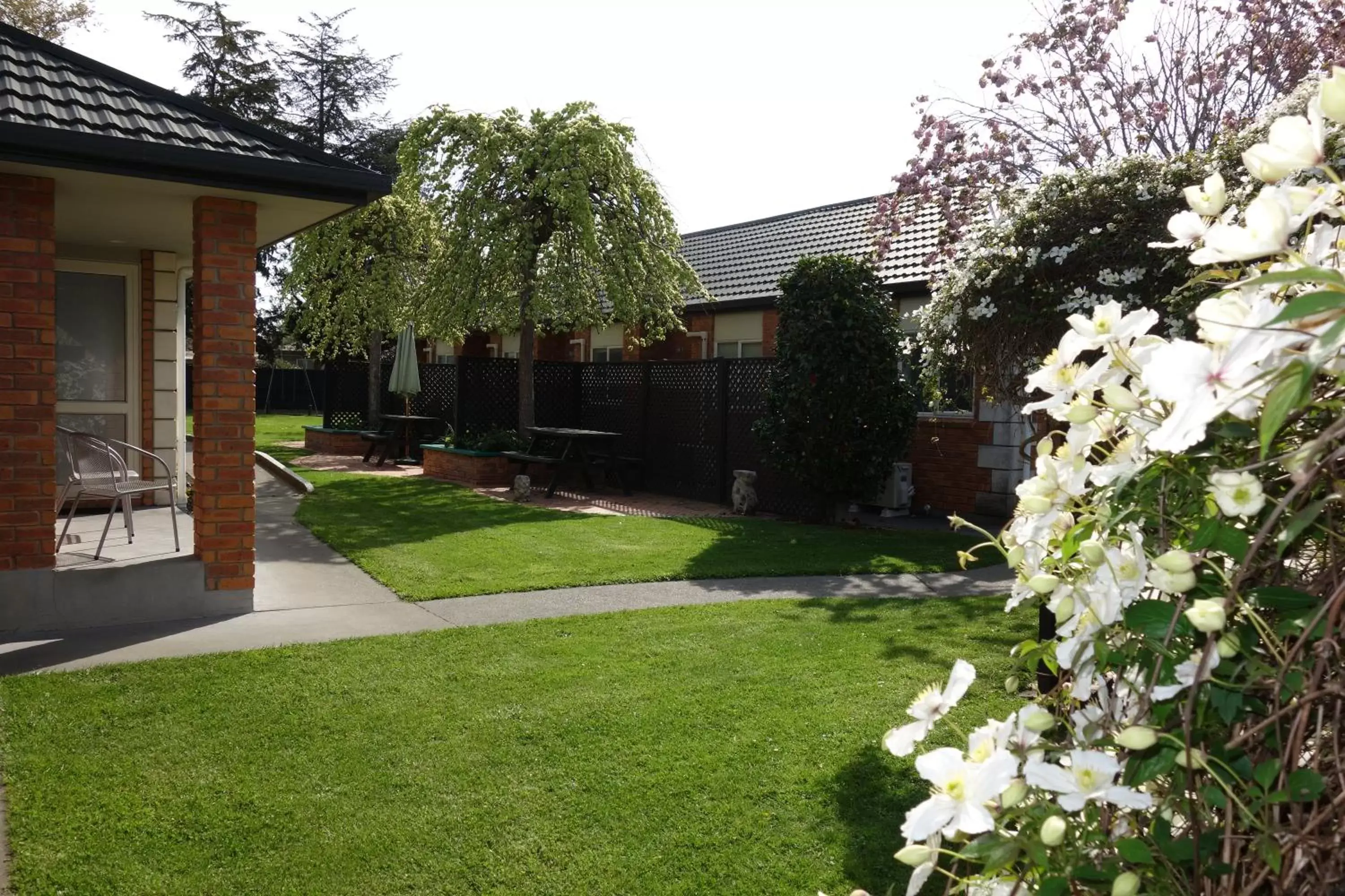 Garden, Property Building in Northwood Motor Lodge