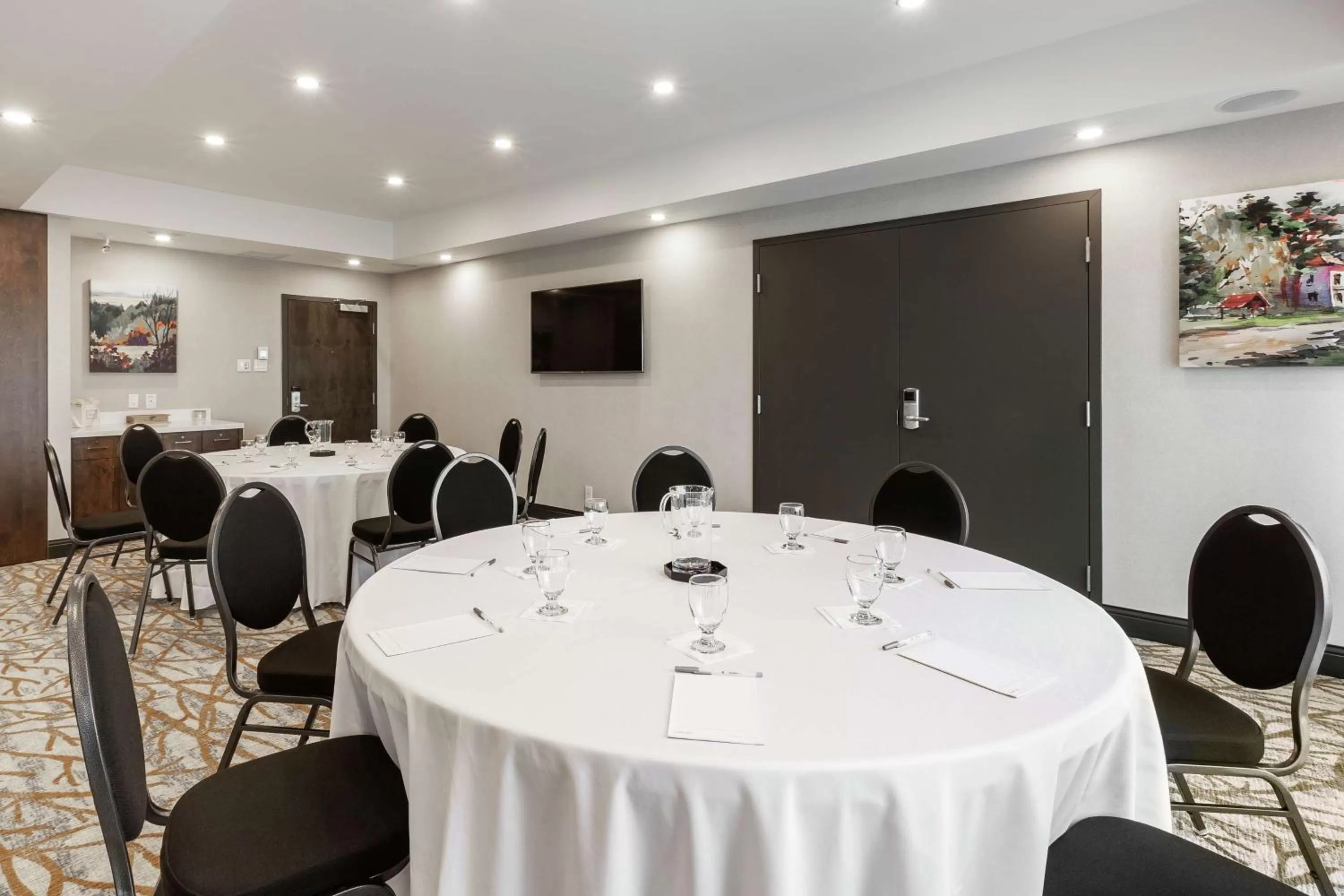 Meeting/conference room in Hampton Inn & Suites by Hilton Québec - Beauport