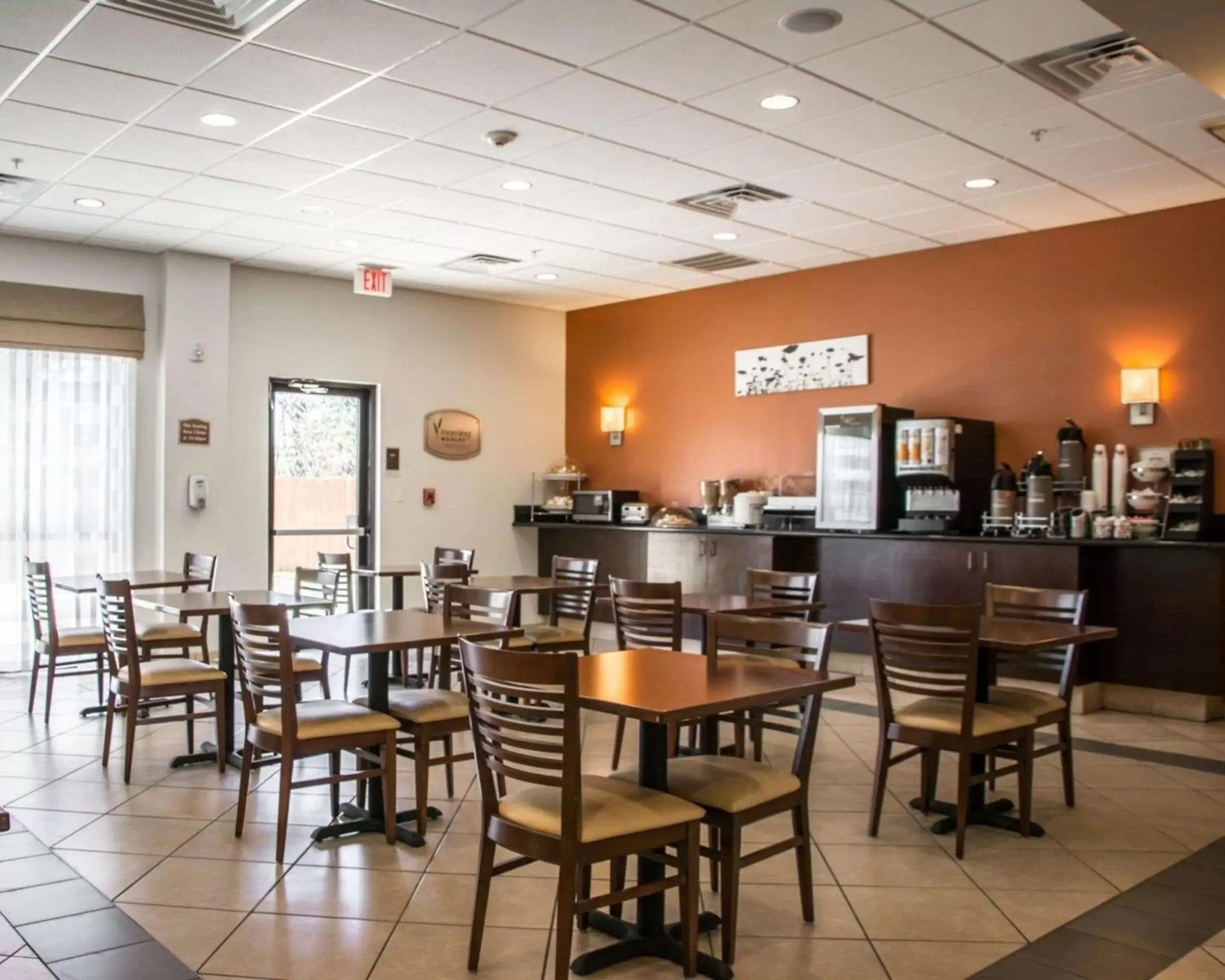 Restaurant/Places to Eat in Sleep Inn and Suites near Mall & Medical Center