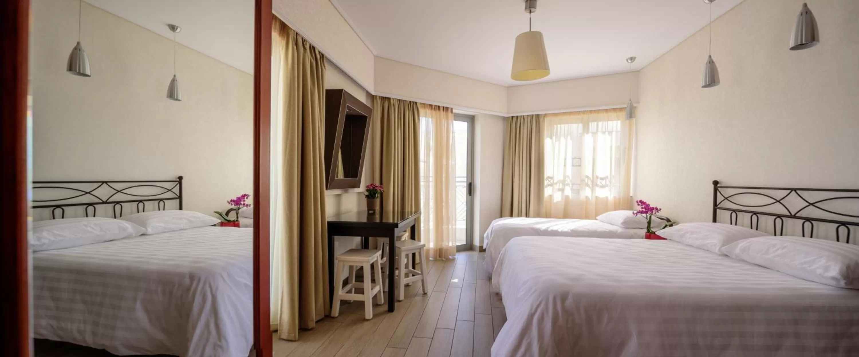 Photo of the whole room, Bed in Lume Athens