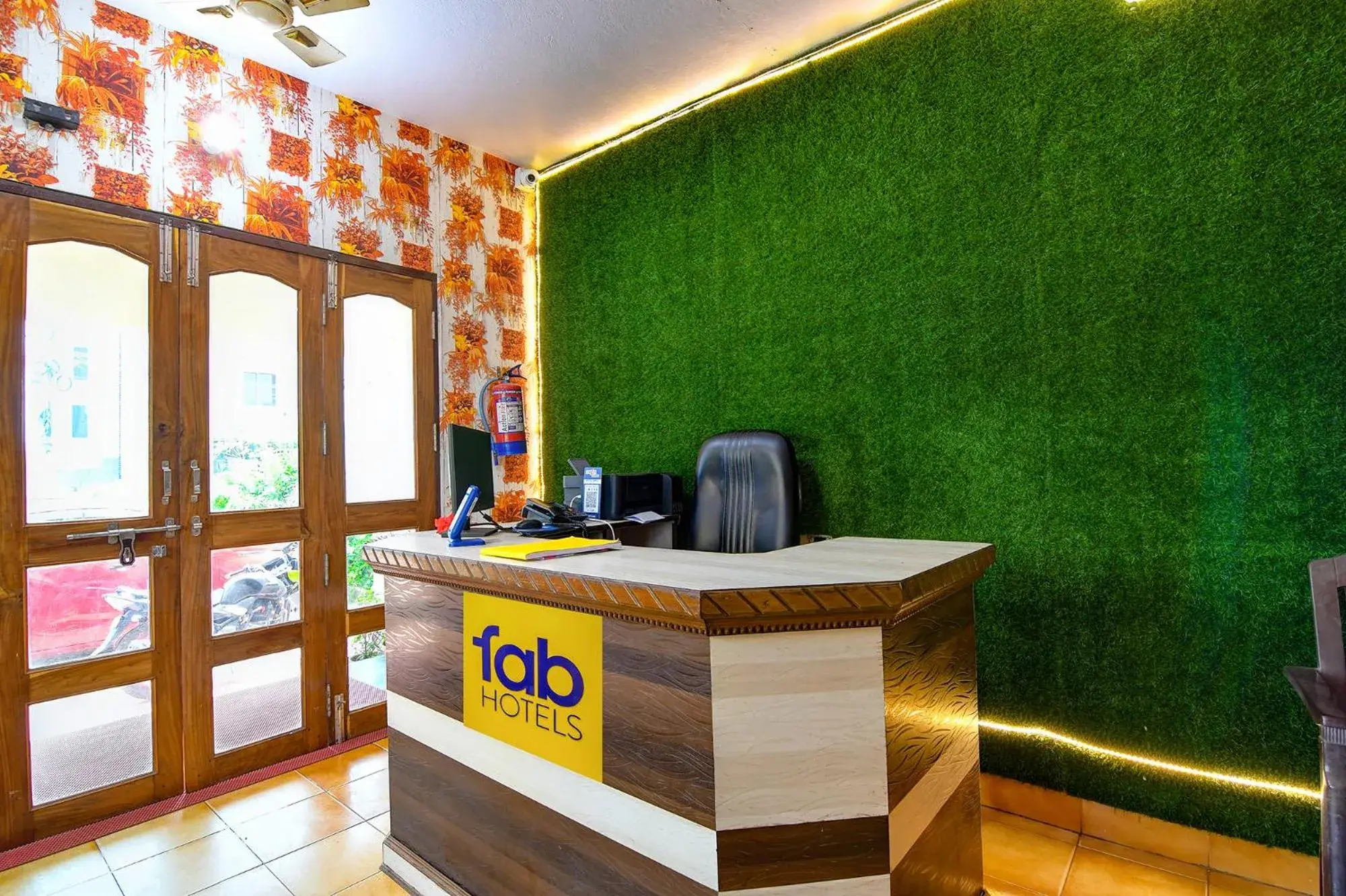 Lobby or reception, Lobby/Reception in FabHotel Bollywood 2.0