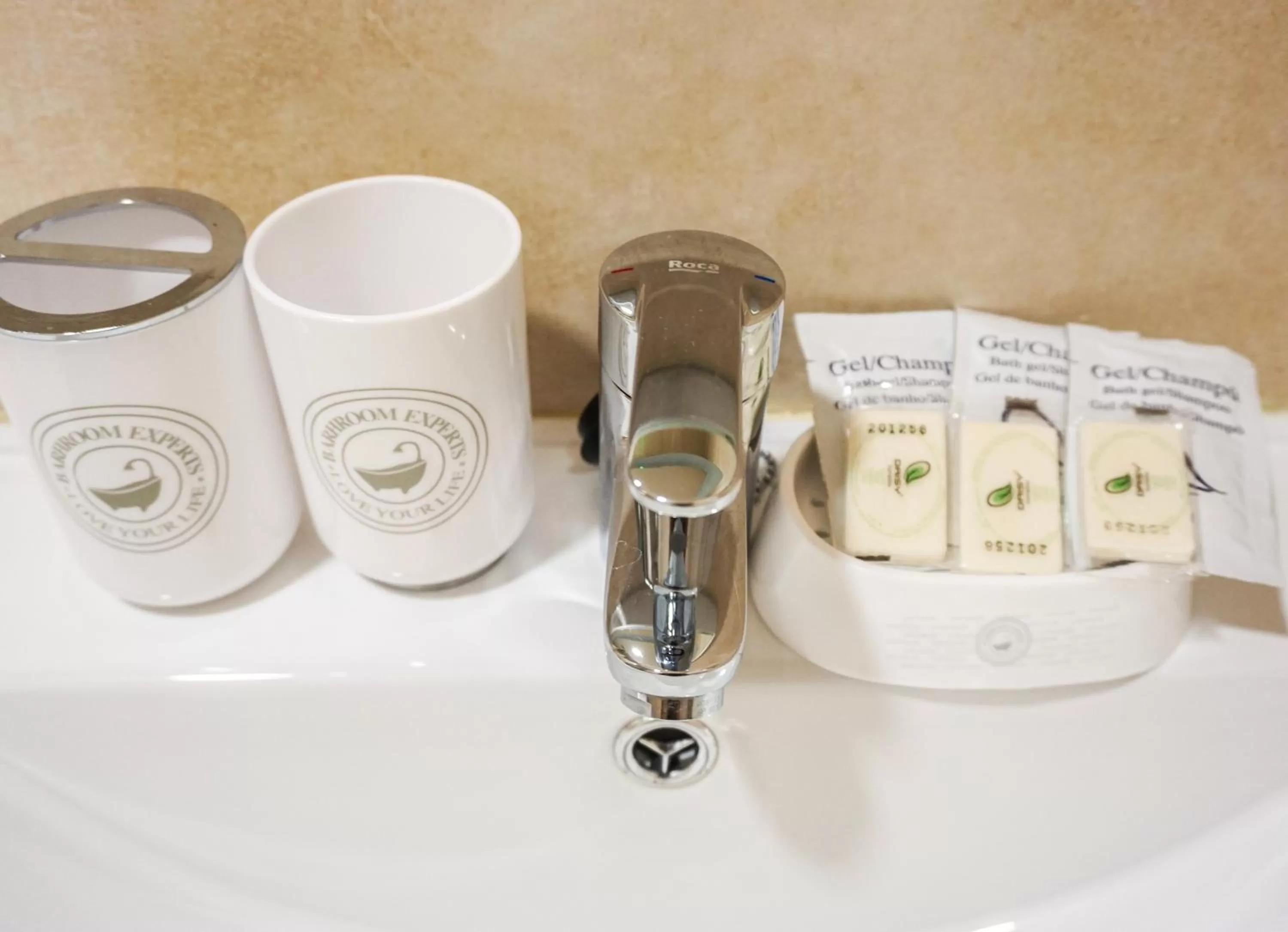 Toilet in Hotel Lidar