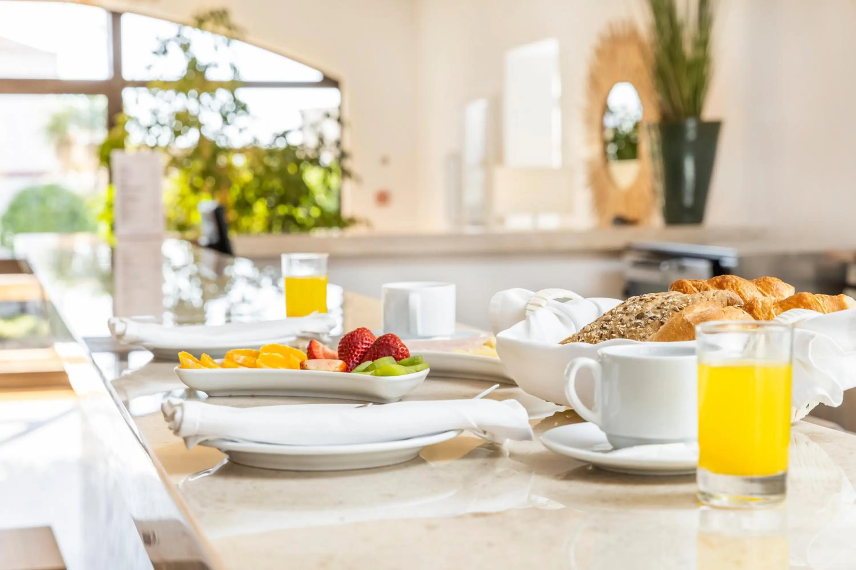 Food and drinks in Clube Maria Luisa