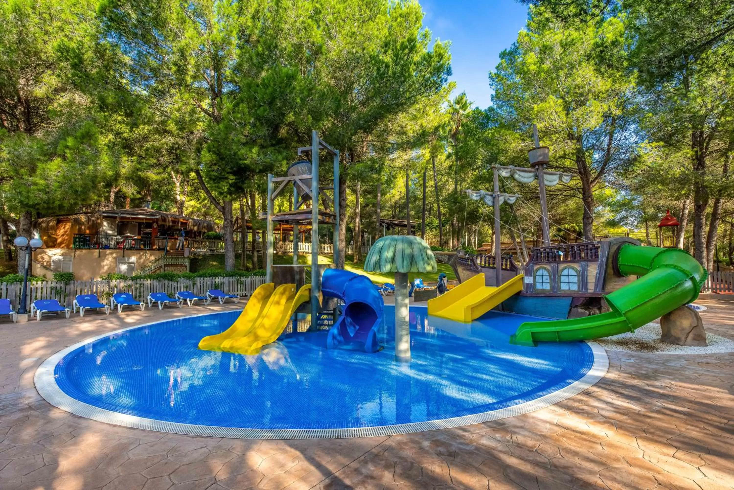 Day in Valentin Grand Park Suite Hotel