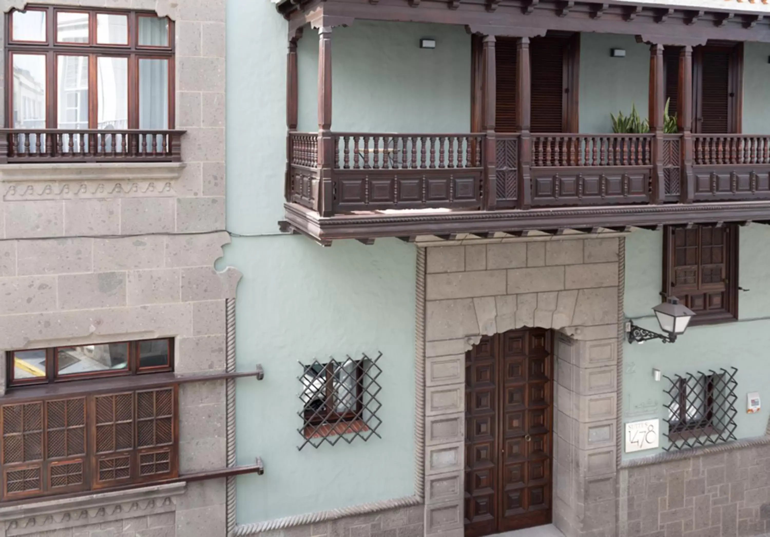 Property building in Suites 1478 Property building in Suites 1478