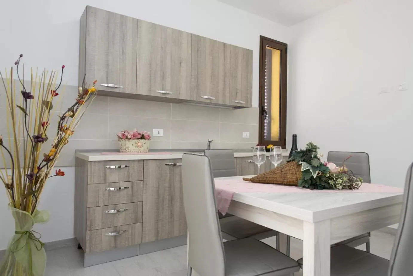 Kitchen or kitchenette, Kitchen/Kitchenette in La Dimora Di Segesta B&B