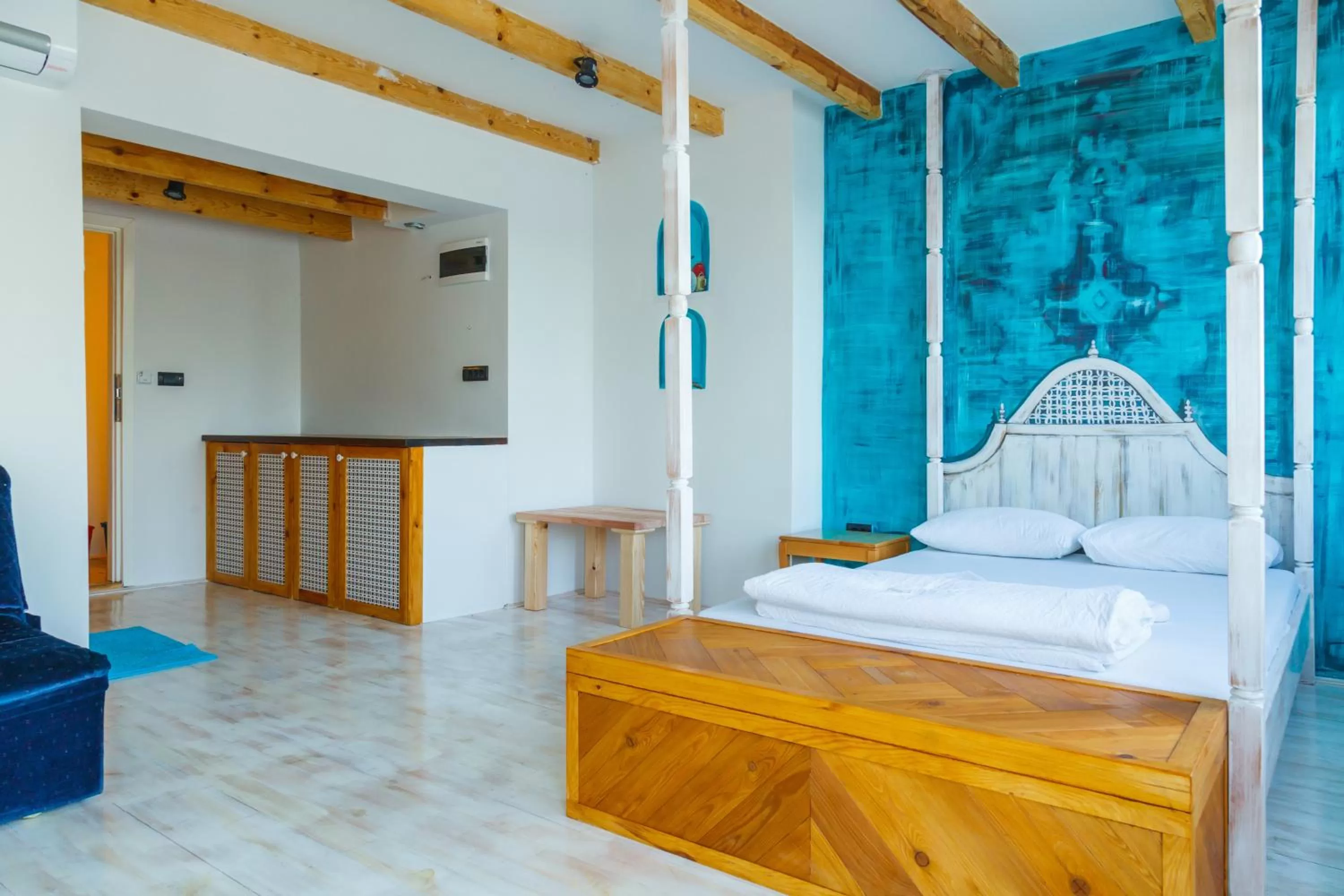 Day, Bed in ArkaBarka 2- Floating Dream Rooms and Apartments