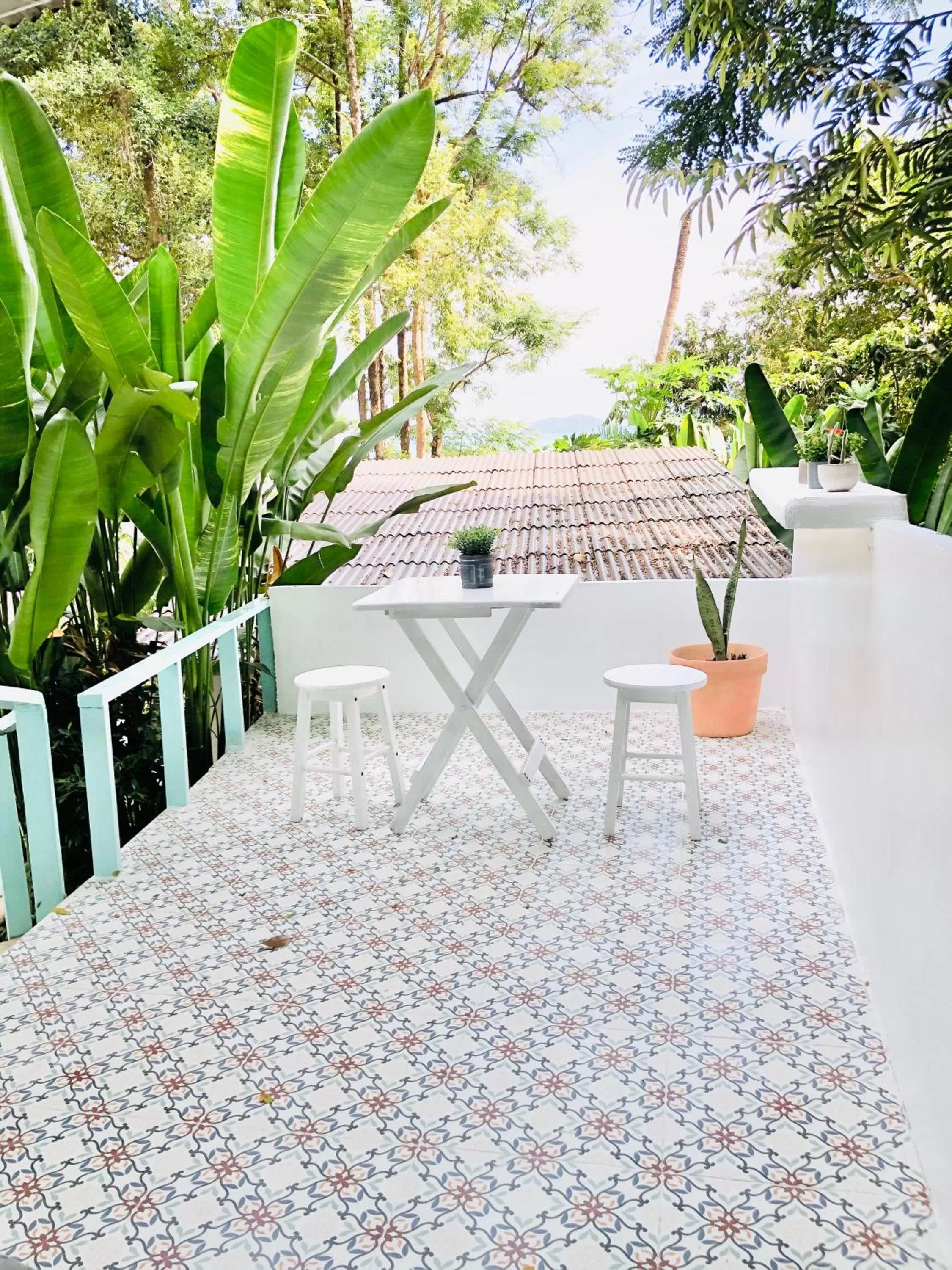 Patio in Indie Beach Bungalows