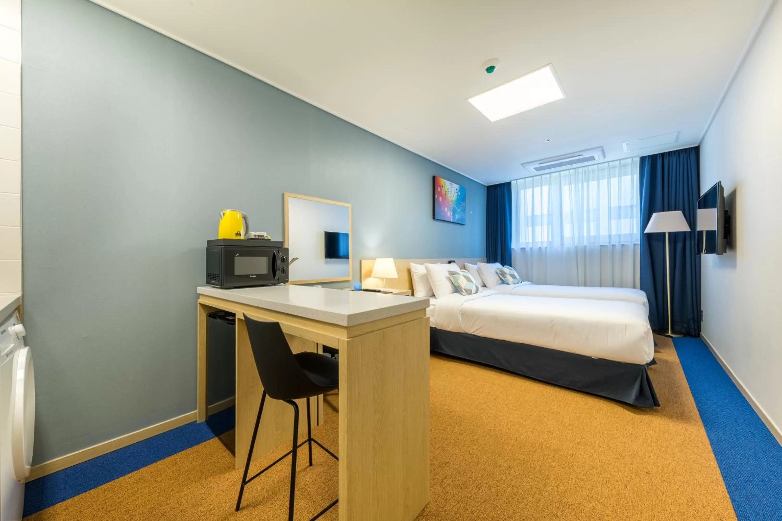 Bedroom, Bed in Days Hotel & Suites by Wyndham Incheon Airport