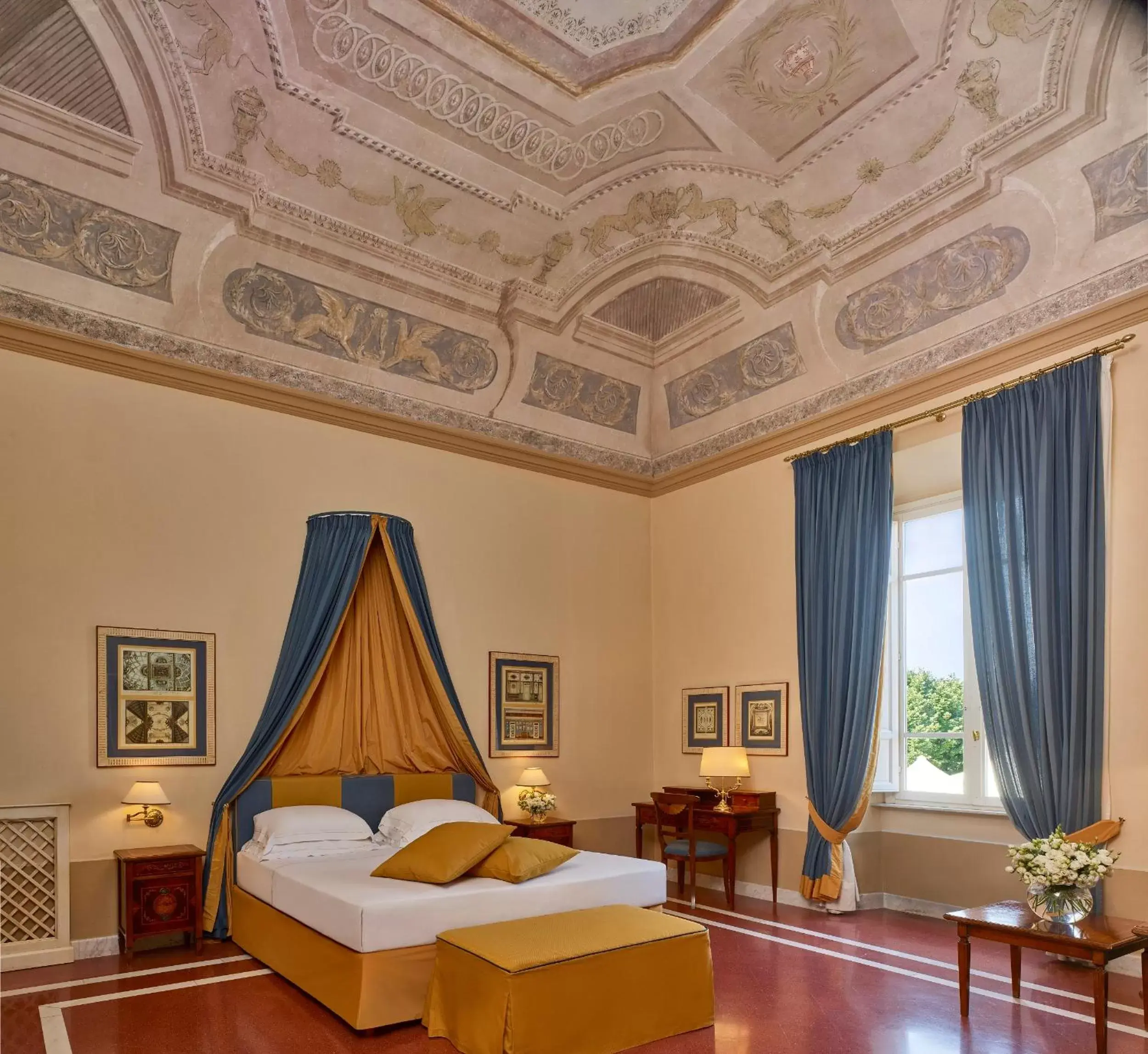 Bed in Bagni Di Pisa Palace & Thermal Spa - The Leading Hotels of the World Bed in Bagni Di Pisa Palace & Thermal Spa - The Leading Hotels of the World