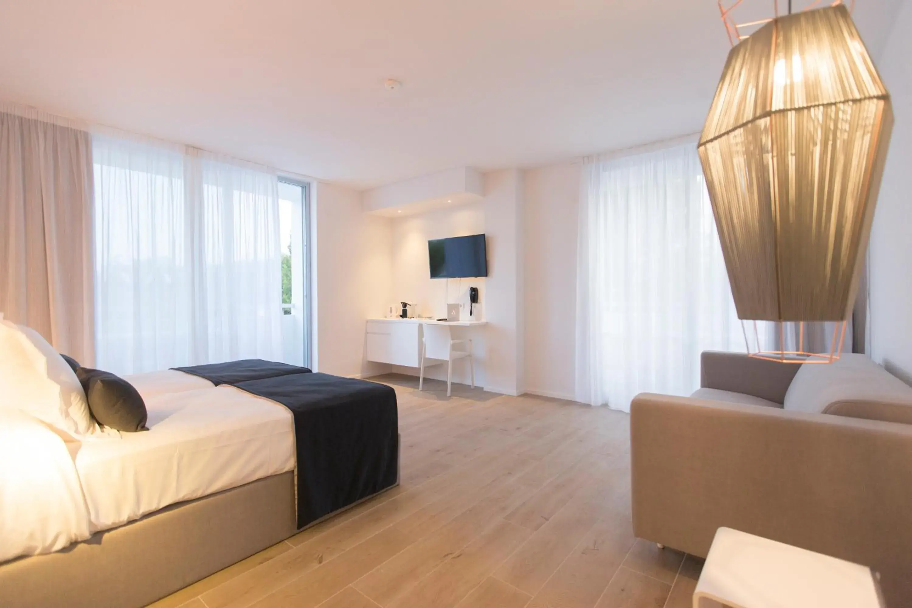 TV and multimedia in Hotel Anfora Ibiza