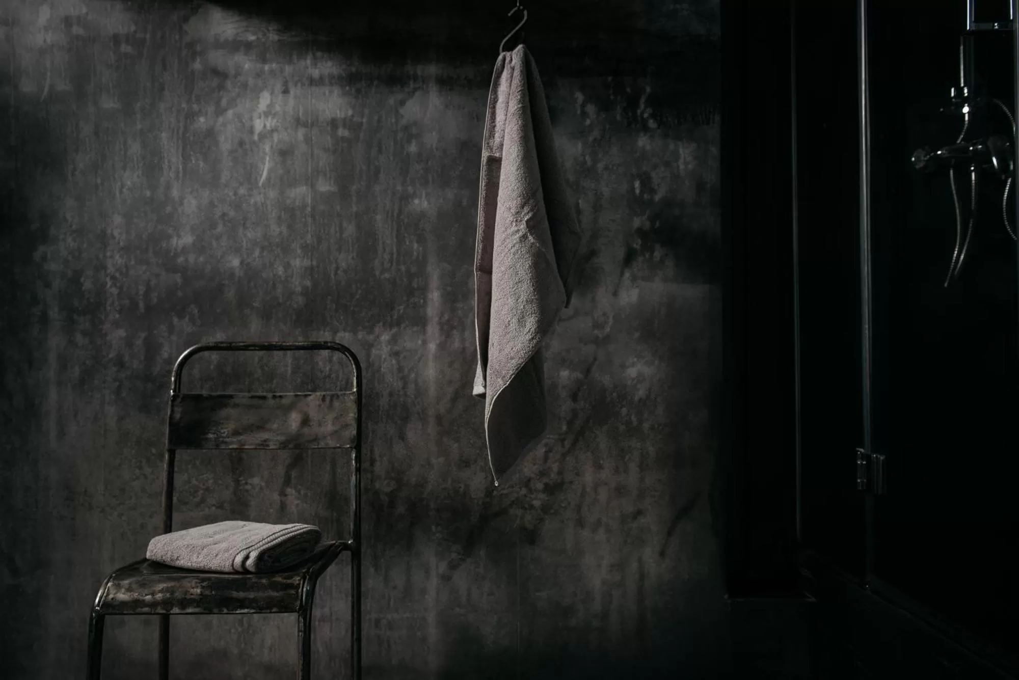 Decorative detail in Urbn Dreams