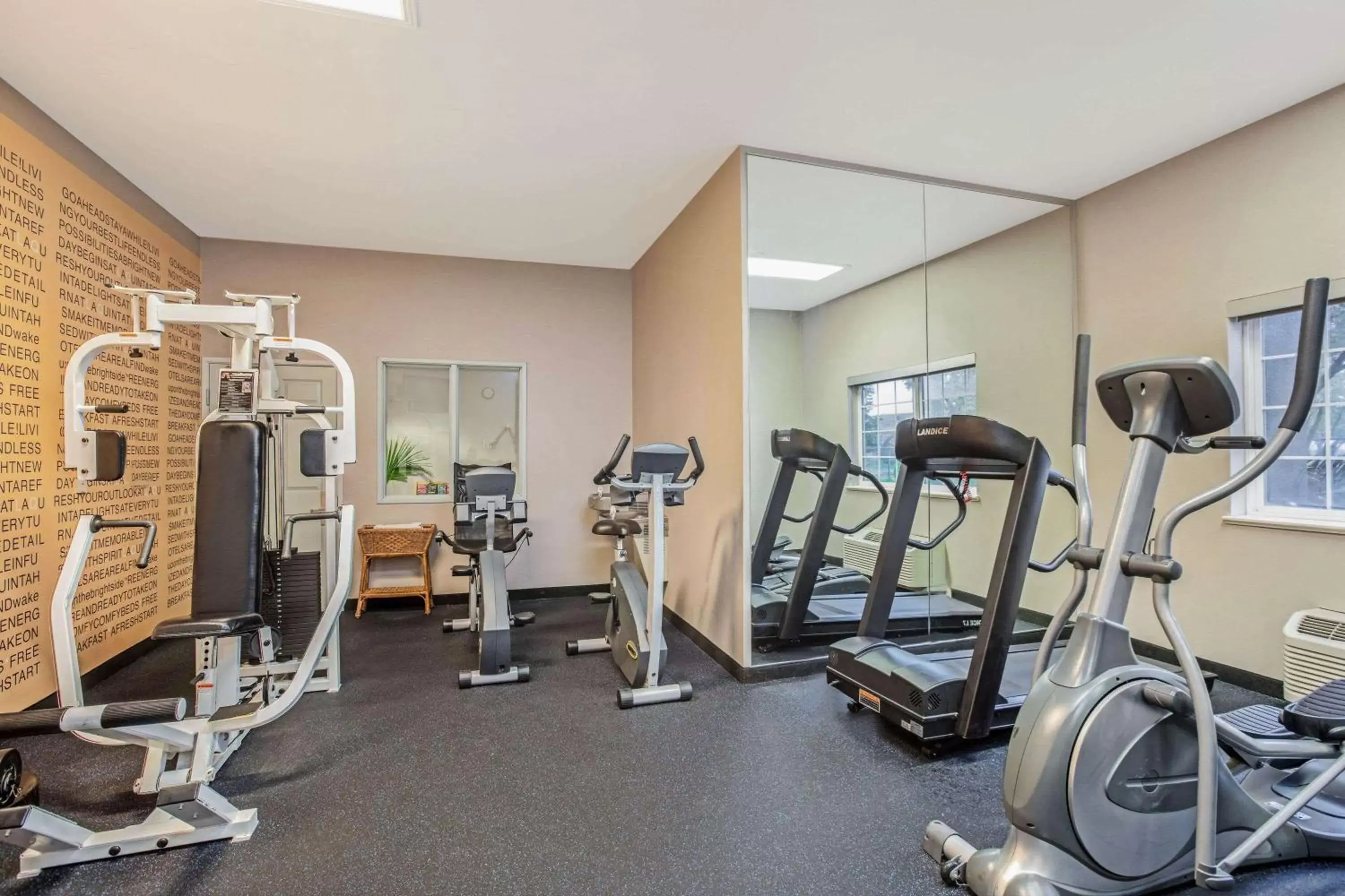 Fitness centre/facilities, Fitness Center/Facilities in La Quinta by Wyndham Modesto Salida